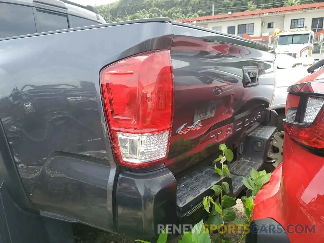 6 Photograph of a damaged car 5TFAX5GN7KX145724 TOYOTA TACOMA 2019