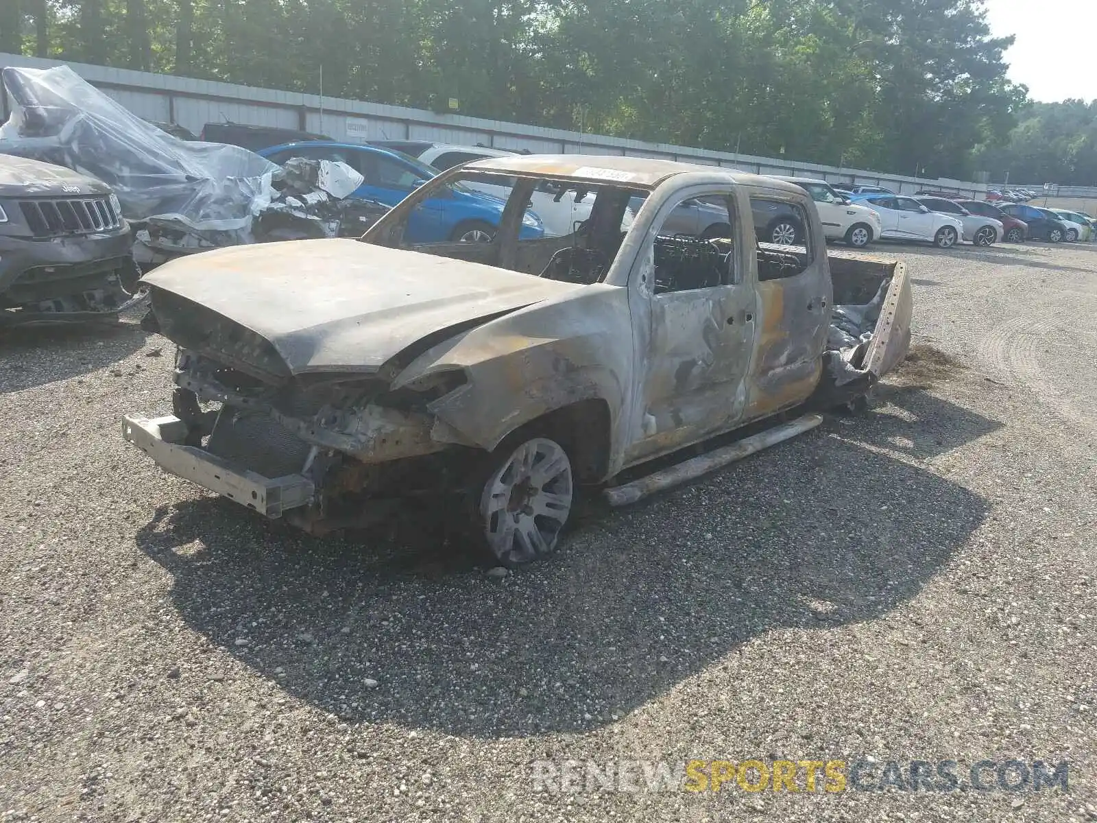 2 Photograph of a damaged car 5TFAX5GN7KX161101 TOYOTA TACOMA 2019