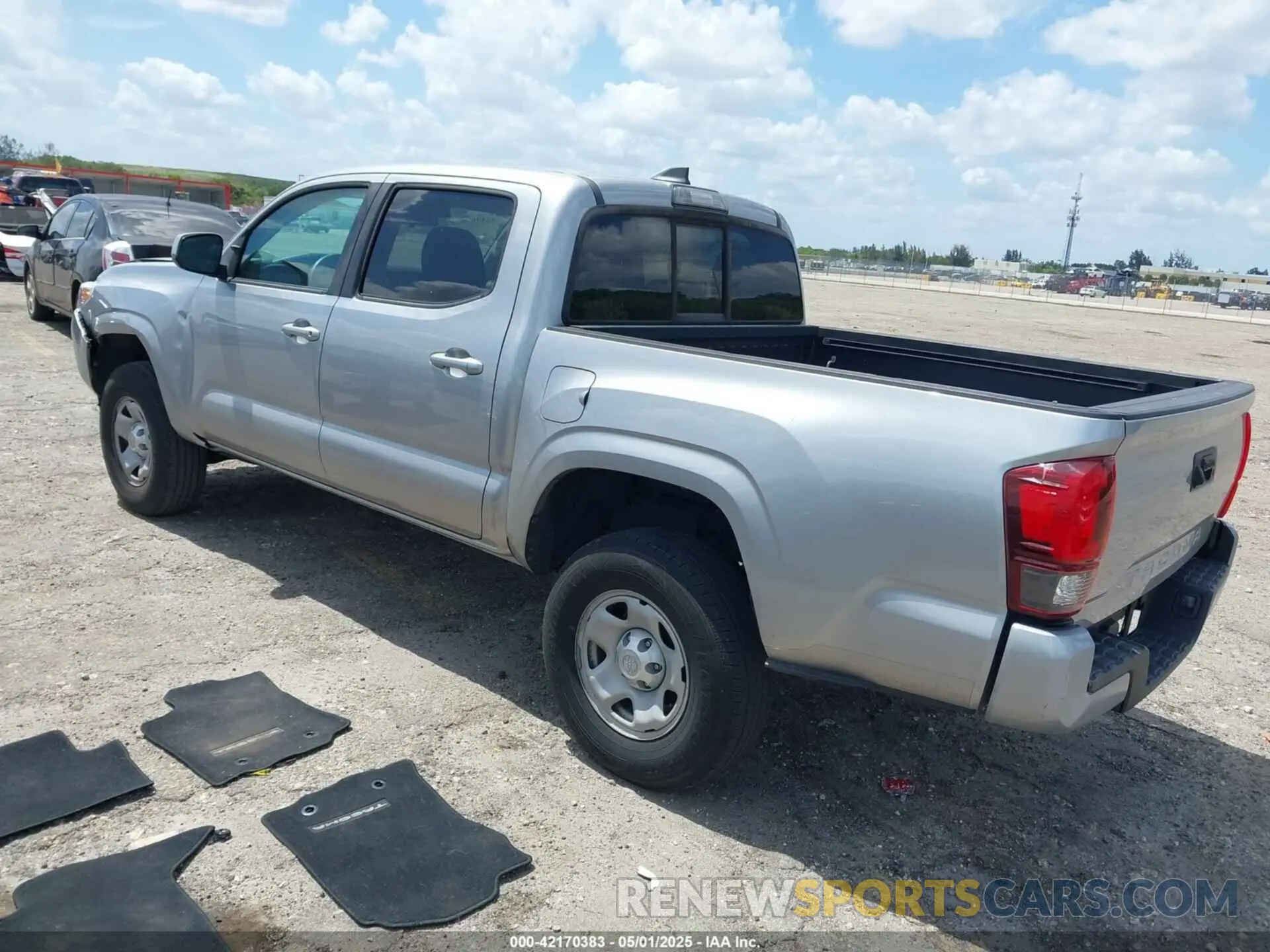 3 Photograph of a damaged car 5TFAX5GN8KX148101 TOYOTA TACOMA 2019