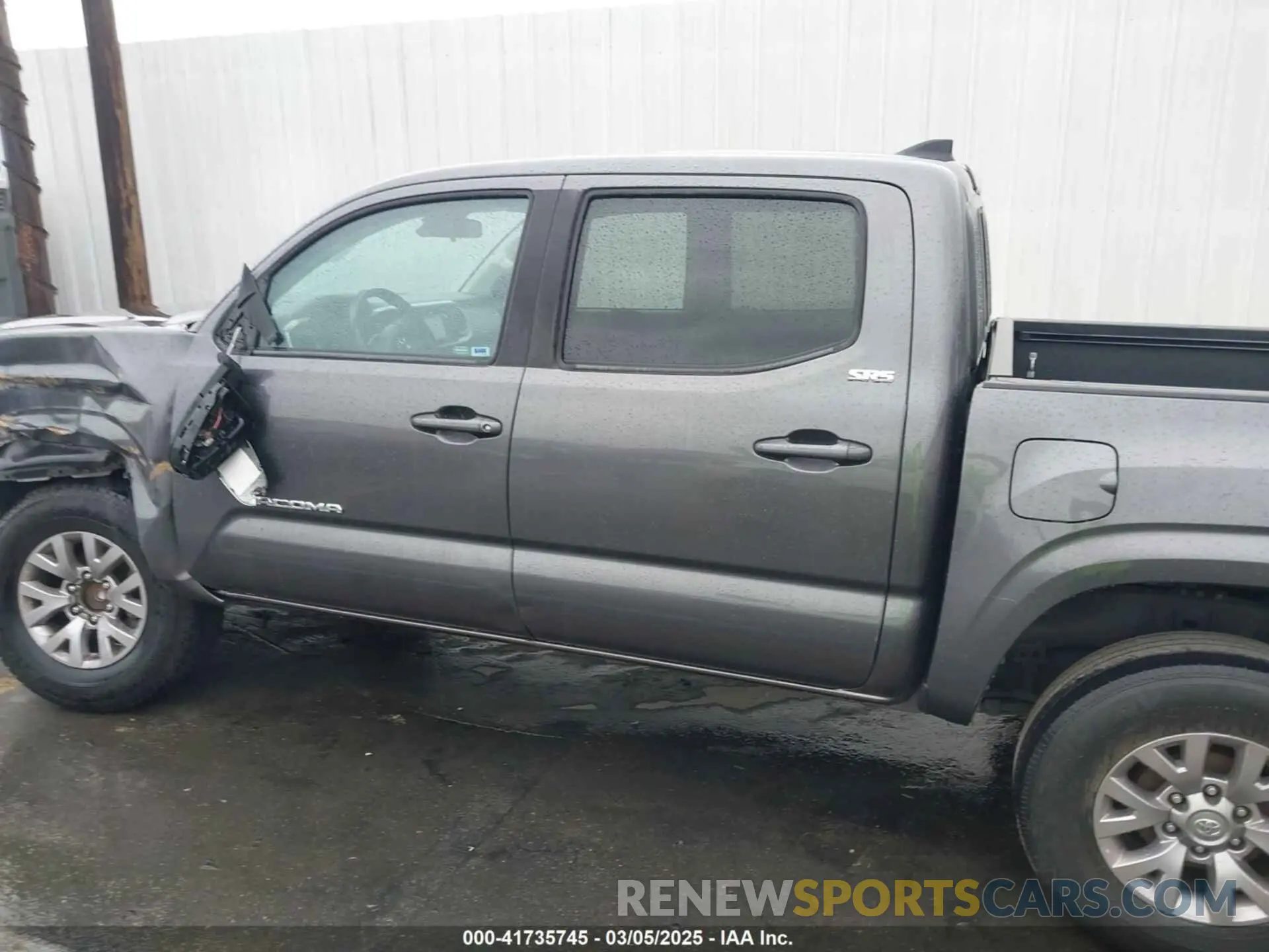 14 Photograph of a damaged car 5TFAX5GN8KX162919 TOYOTA TACOMA 2019
