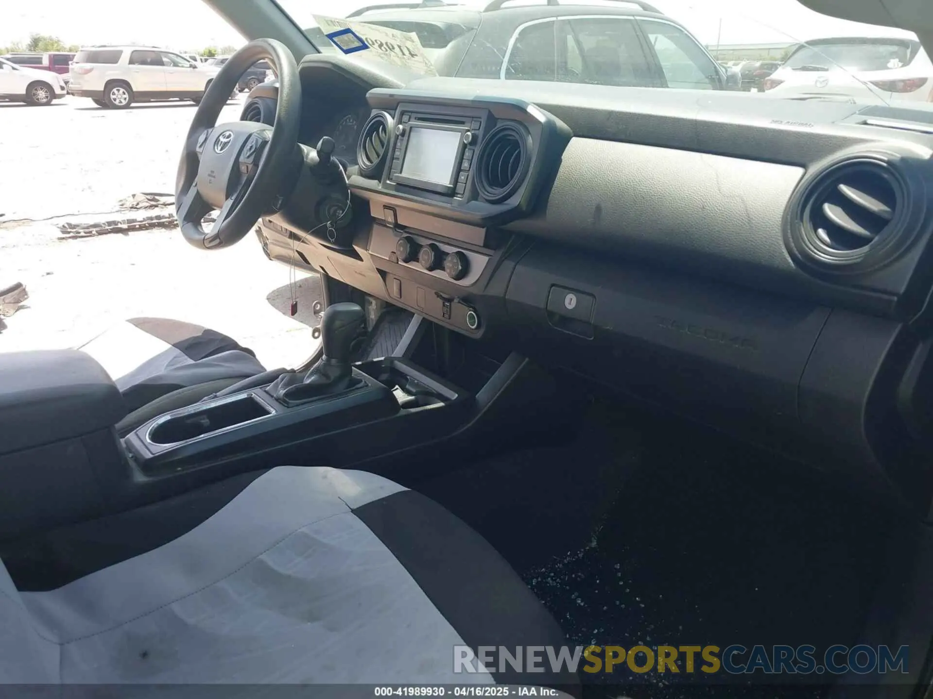 5 Photograph of a damaged car 5TFAX5GN9KX139813 TOYOTA TACOMA 2019