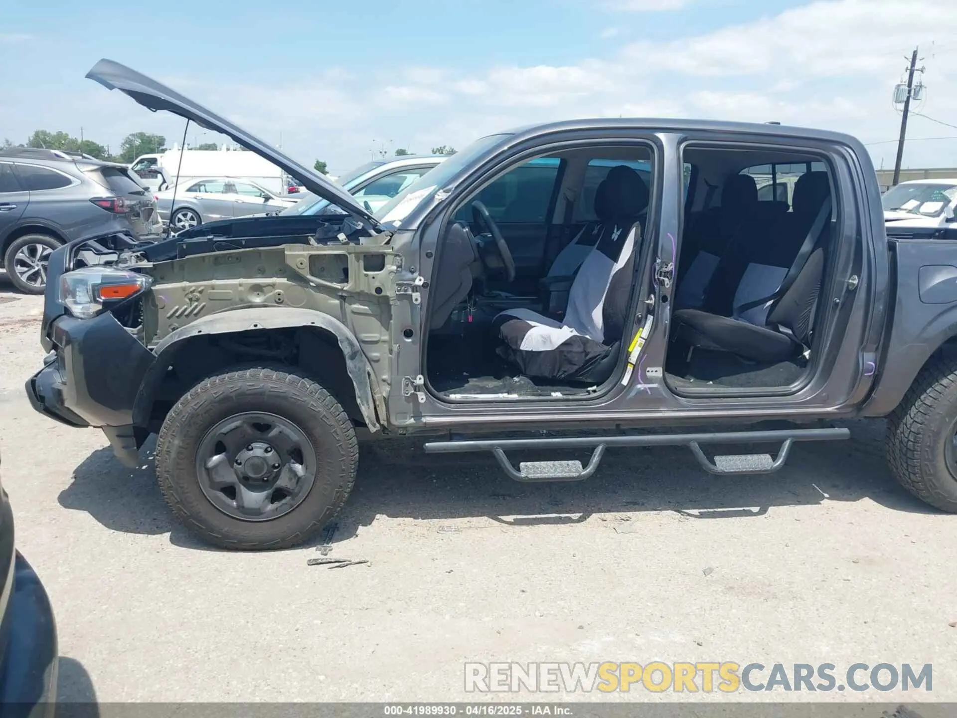 6 Photograph of a damaged car 5TFAX5GN9KX139813 TOYOTA TACOMA 2019