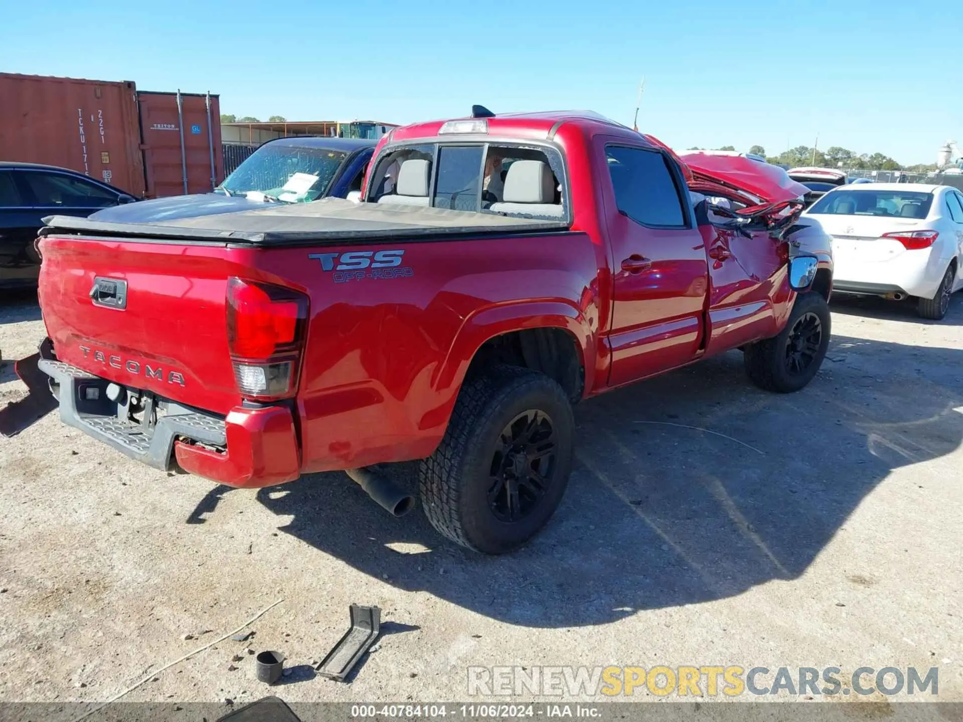4 Photograph of a damaged car 5TFAX5GN9KX147748 TOYOTA TACOMA 2019