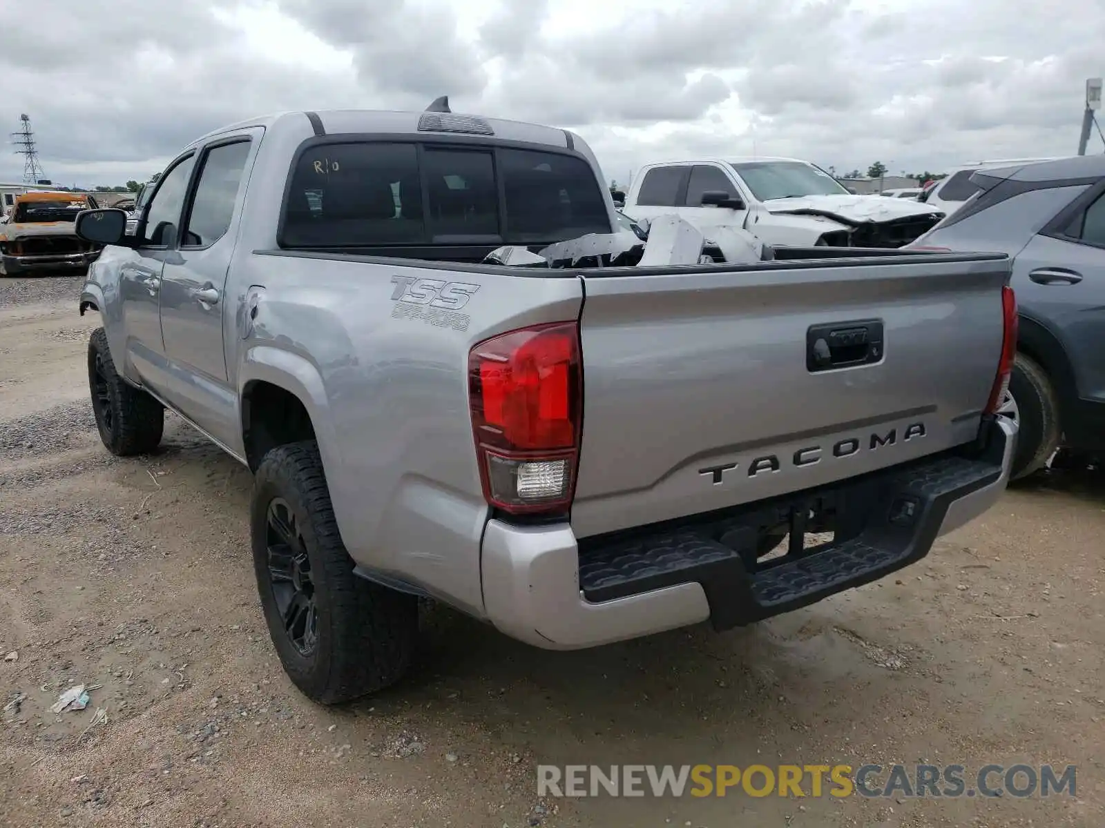 3 Photograph of a damaged car 5TFAX5GNXKX162730 TOYOTA TACOMA 2019