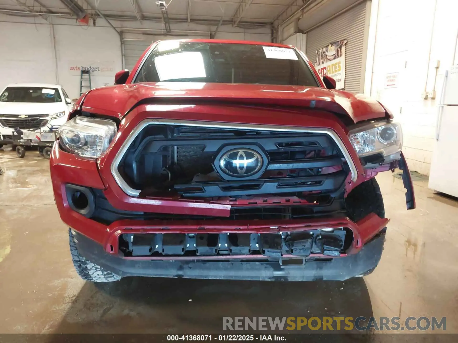 13 Photograph of a damaged car 5TFAZ5CN0KX074821 TOYOTA TACOMA 2019