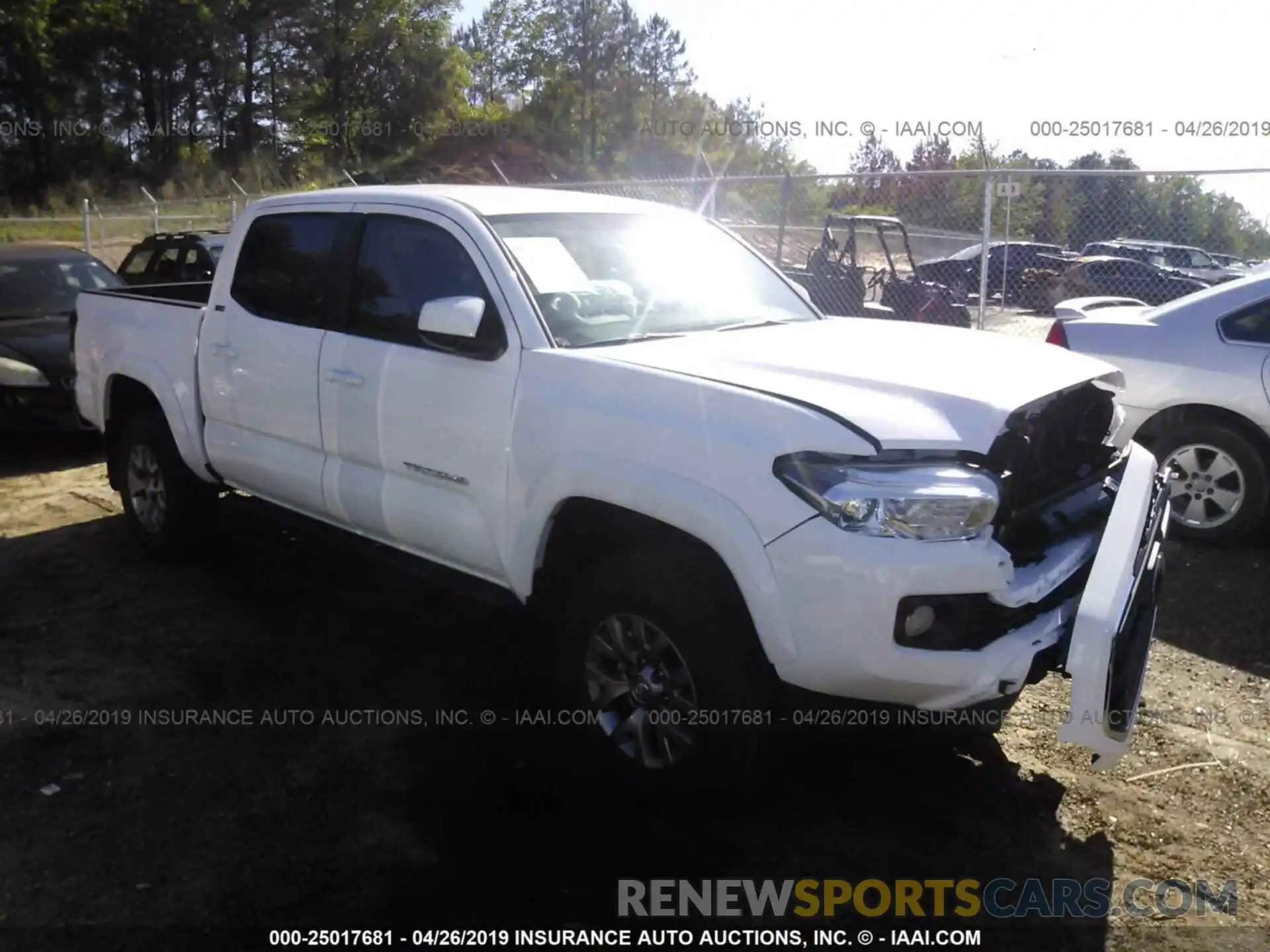 1 Photograph of a damaged car 5TFAZ5CN1KX074598 TOYOTA TACOMA 2019