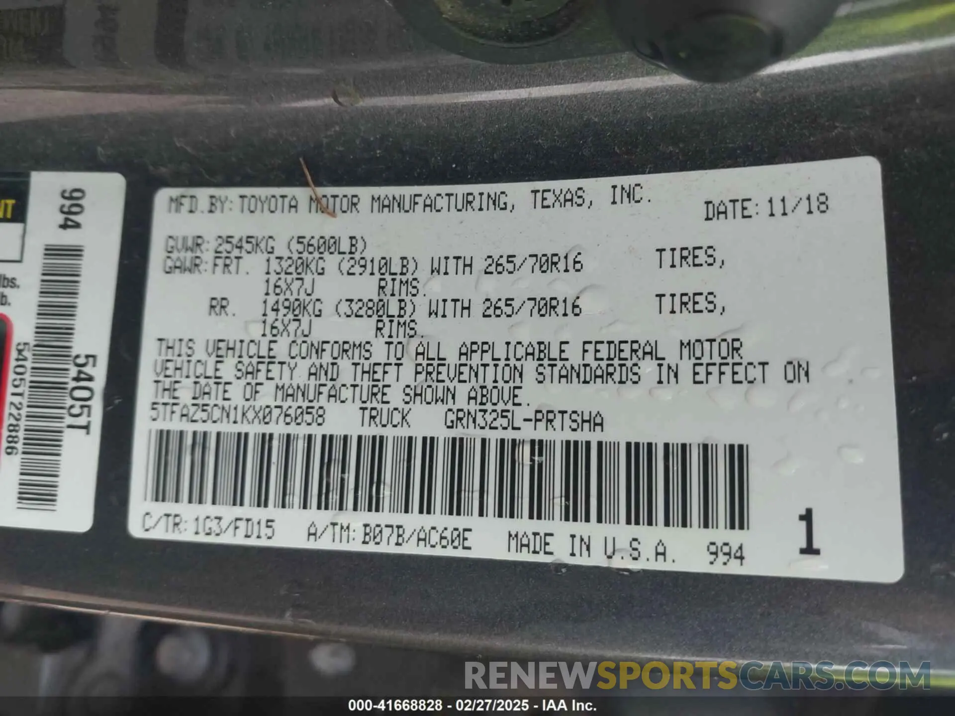 9 Photograph of a damaged car 5TFAZ5CN1KX076058 TOYOTA TACOMA 2019