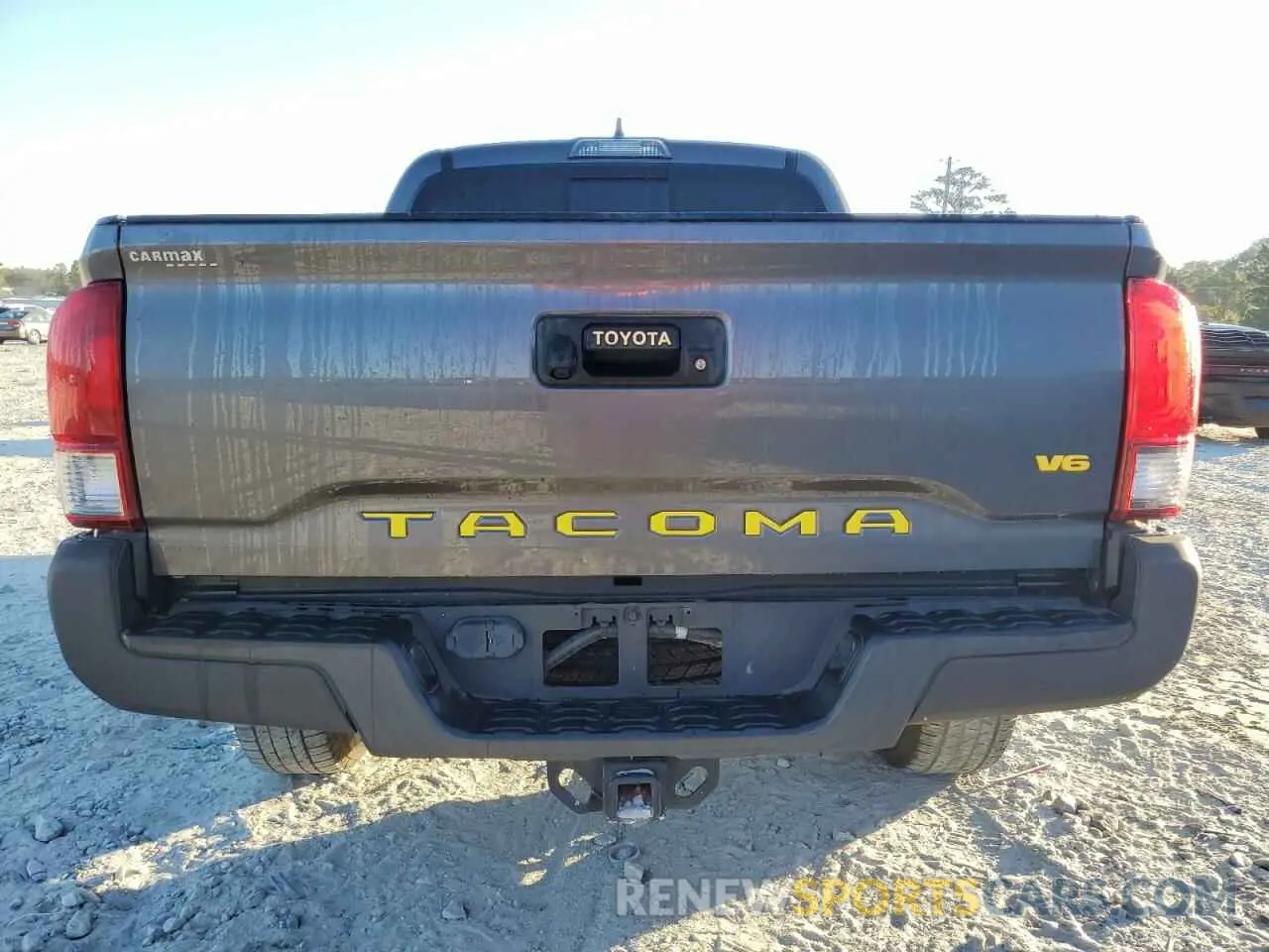 6 Photograph of a damaged car 5TFAZ5CN6KX077836 TOYOTA TACOMA 2019