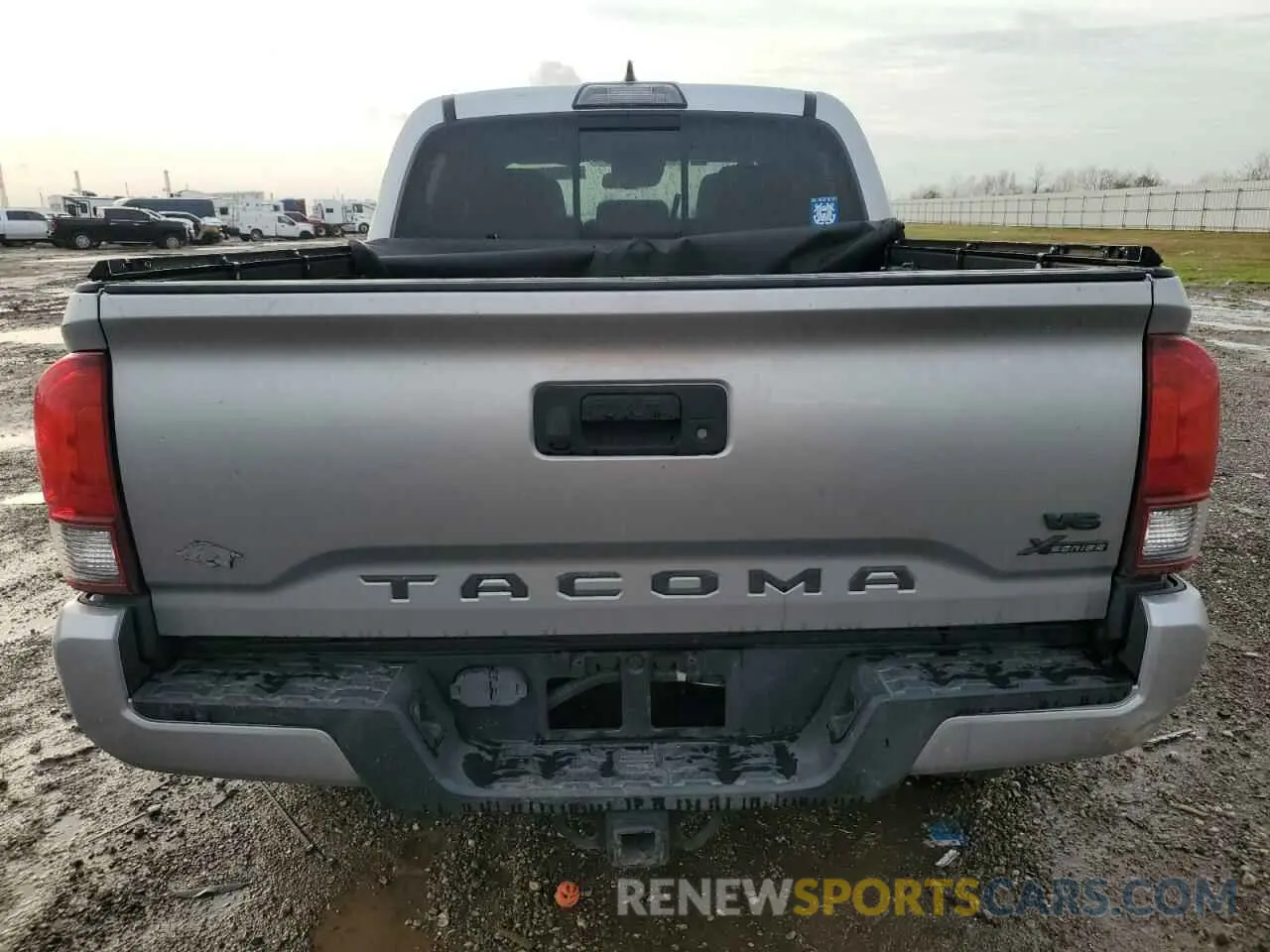 6 Photograph of a damaged car 5TFAZ5CN6KX079649 TOYOTA TACOMA 2019
