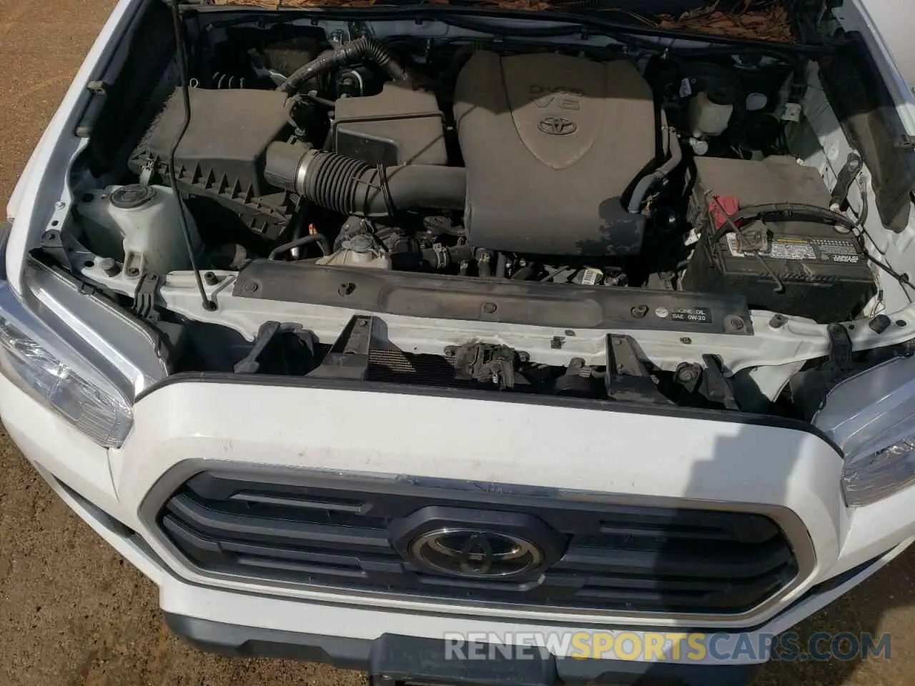 12 Photograph of a damaged car 5TFAZ5CN6KX082597 TOYOTA TACOMA 2019