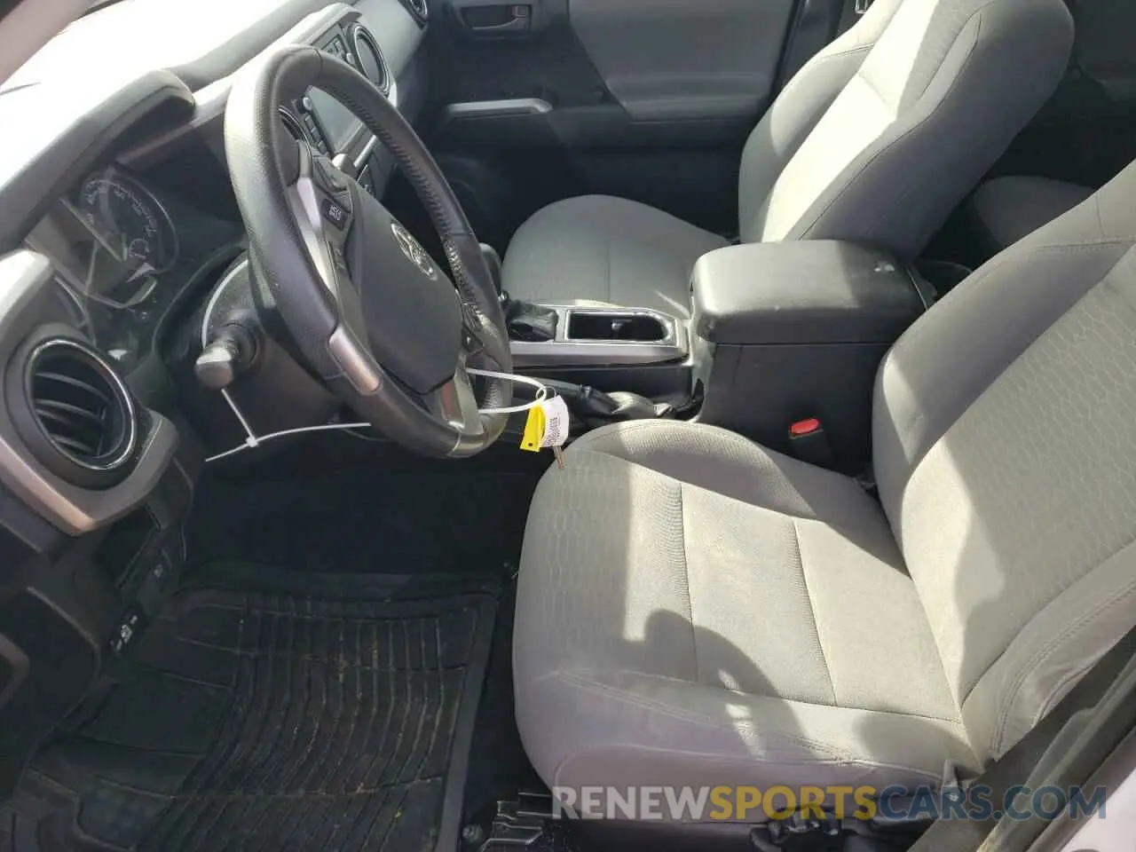 7 Photograph of a damaged car 5TFAZ5CN6KX082597 TOYOTA TACOMA 2019