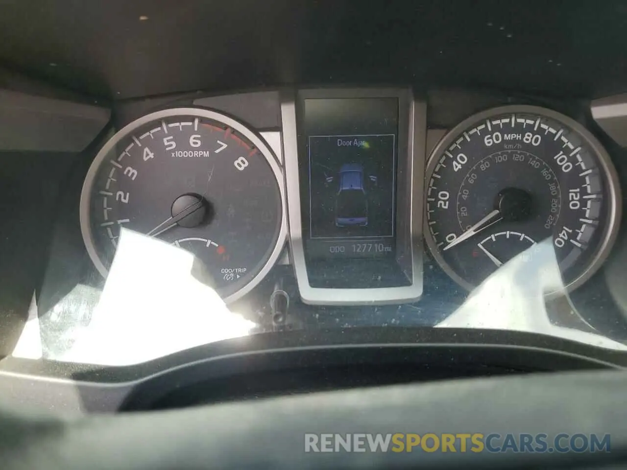 9 Photograph of a damaged car 5TFAZ5CN7KX071723 TOYOTA TACOMA 2019