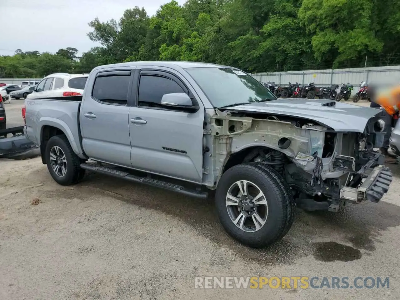 4 Photograph of a damaged car 5TFAZ5CN7KX084567 TOYOTA TACOMA 2019