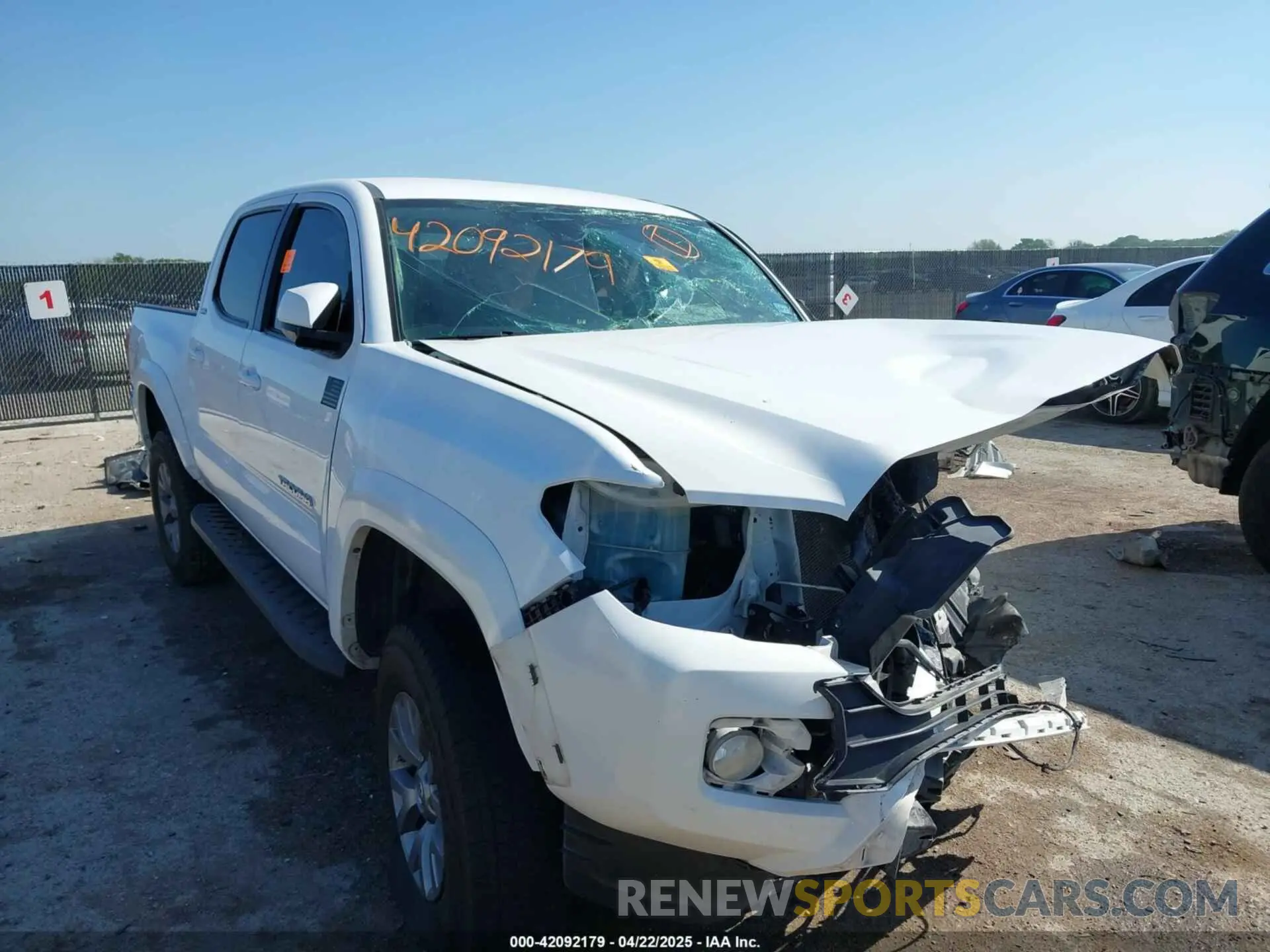 1 Photograph of a damaged car 5TFAZ5CN8KX082214 TOYOTA TACOMA 2019