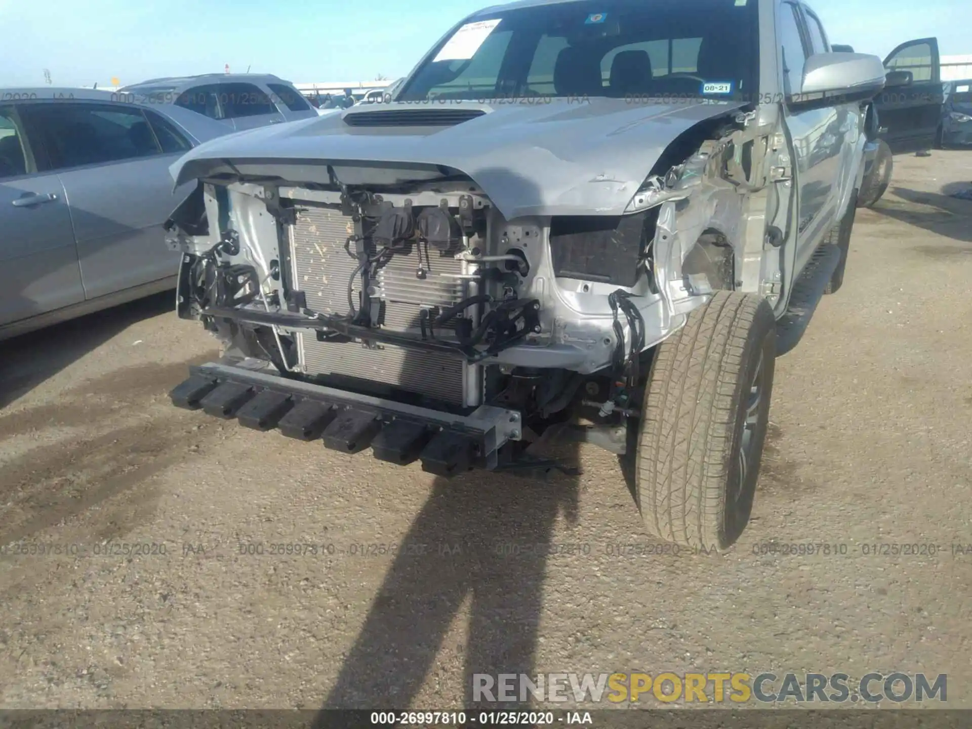 6 Photograph of a damaged car 5TFAZ5CNXKX085549 TOYOTA TACOMA 2019