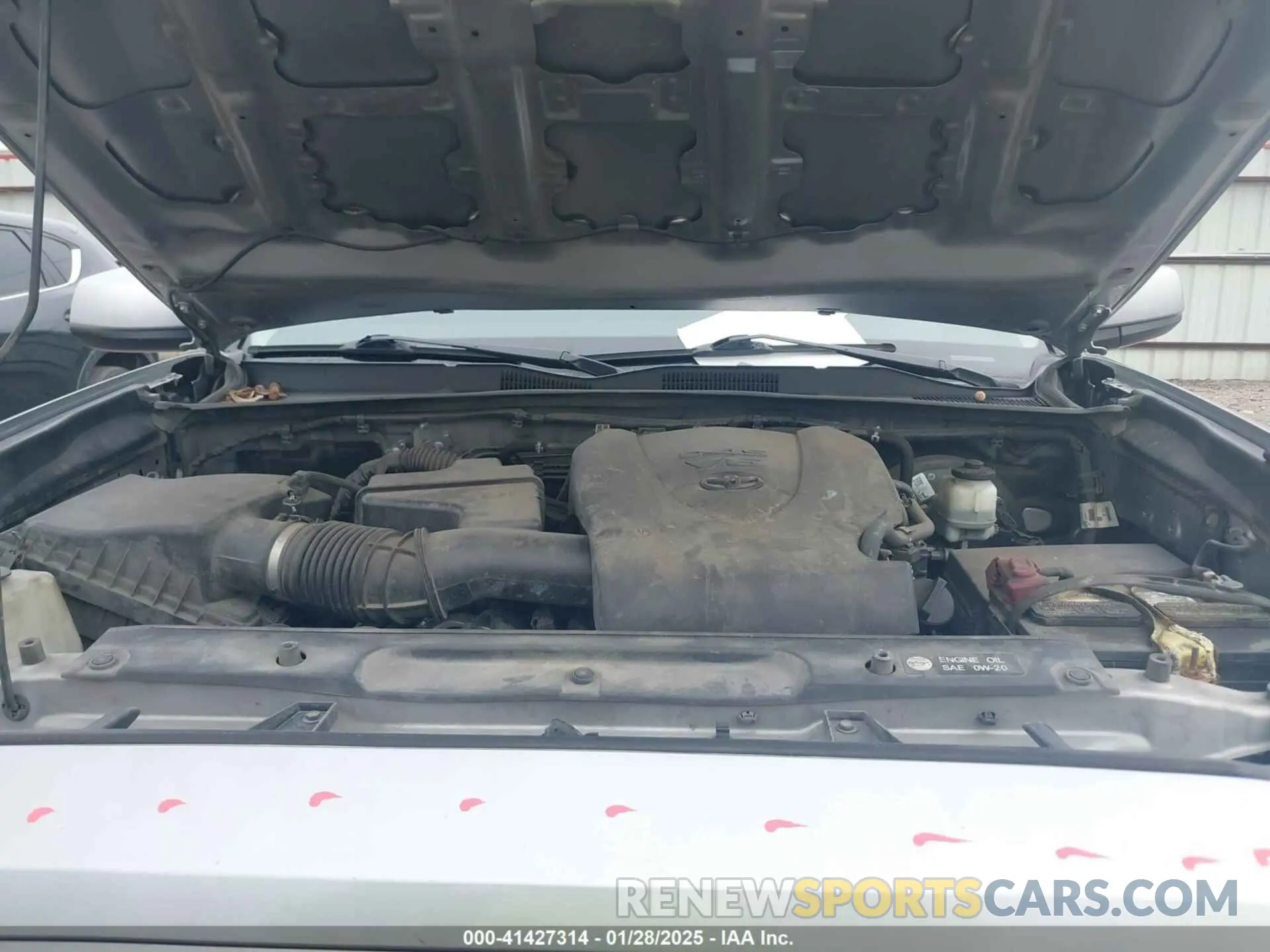 10 Photograph of a damaged car 5TFBZ5DN8KX004681 TOYOTA TACOMA 2019