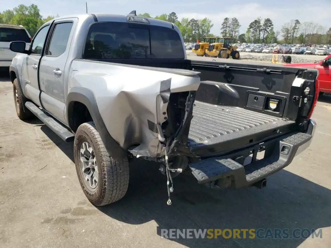 3 Photograph of a damaged car 5TFCZ5AN0KX175479 TOYOTA TACOMA 2019