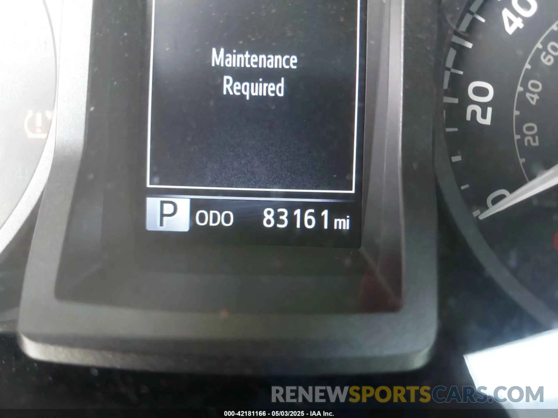 16 Photograph of a damaged car 5TFCZ5AN0KX201840 TOYOTA TACOMA 2019