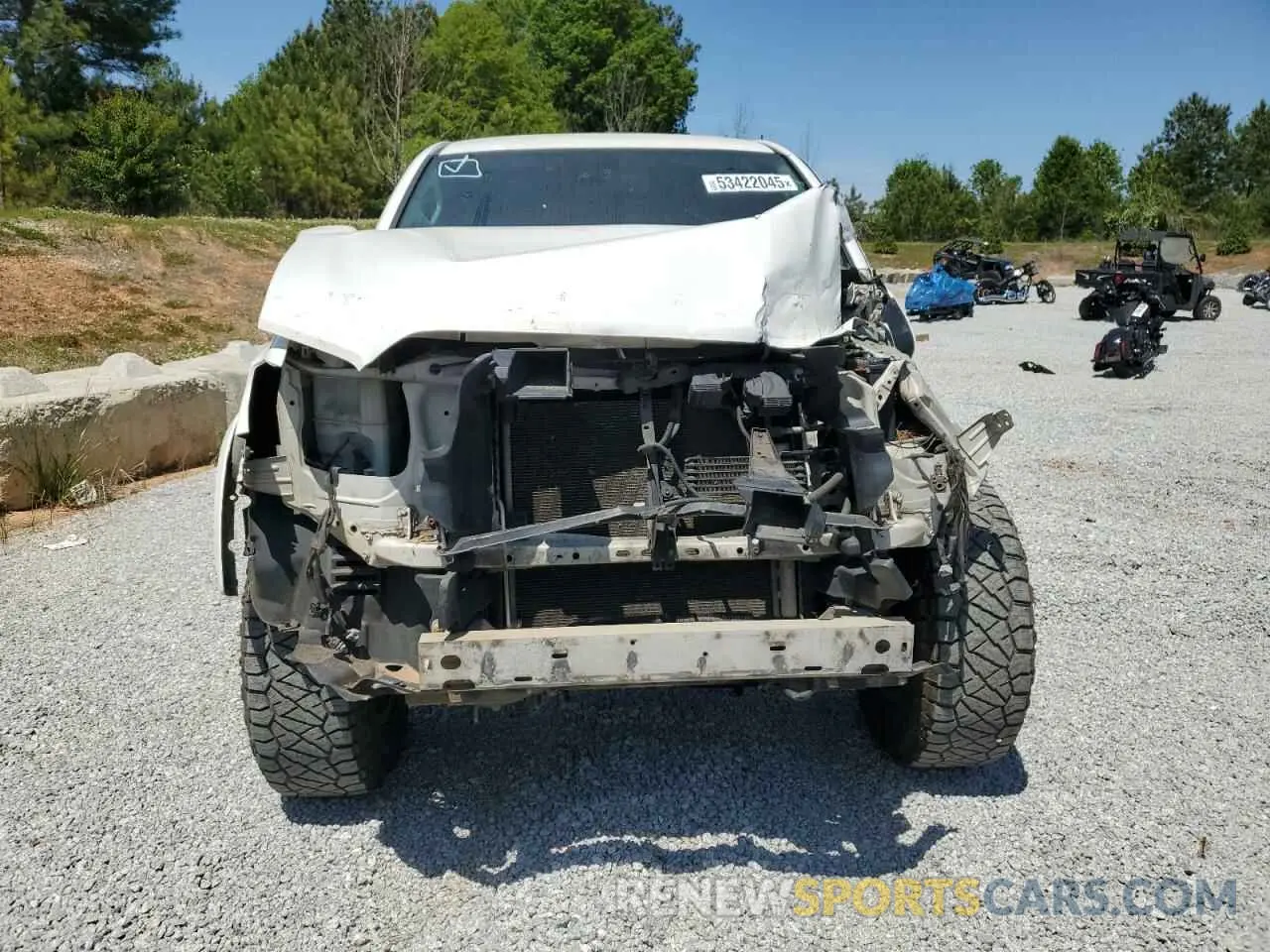 5 Photograph of a damaged car 5TFCZ5AN1KX174454 TOYOTA TACOMA 2019