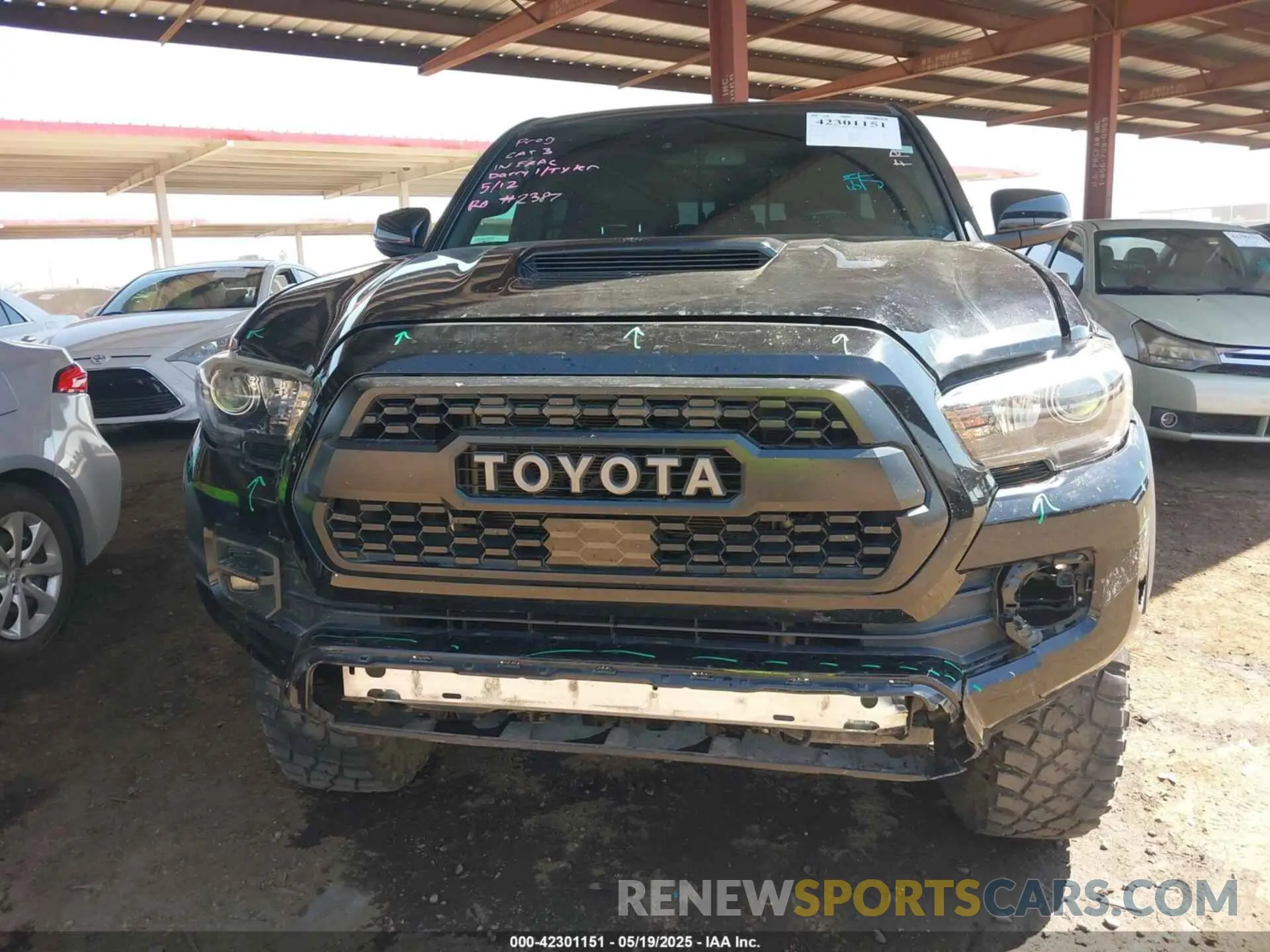 6 Photograph of a damaged car 5TFCZ5AN1KX190749 TOYOTA TACOMA 2019
