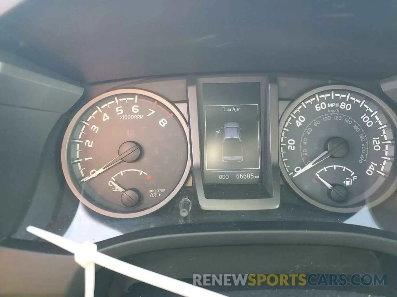 9 Photograph of a damaged car 5TFCZ5AN1KX205024 TOYOTA TACOMA 2019