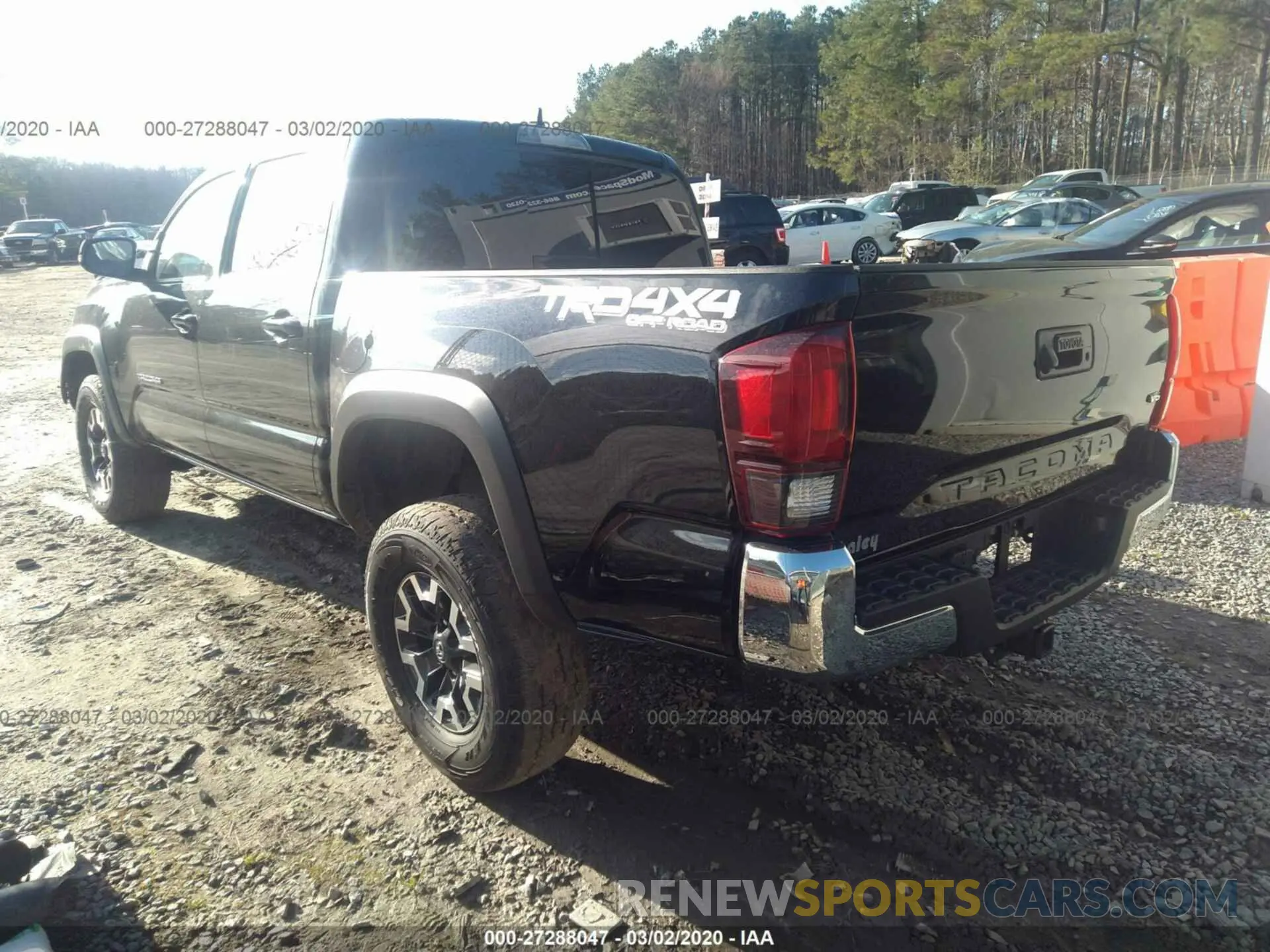 3 Photograph of a damaged car 5TFCZ5AN2KX169926 TOYOTA TACOMA 2019