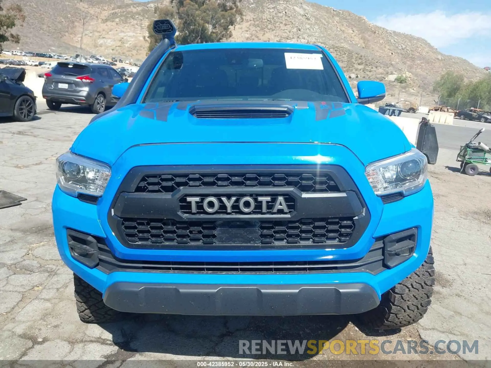 13 Photograph of a damaged car 5TFCZ5AN2KX185186 TOYOTA TACOMA 2019