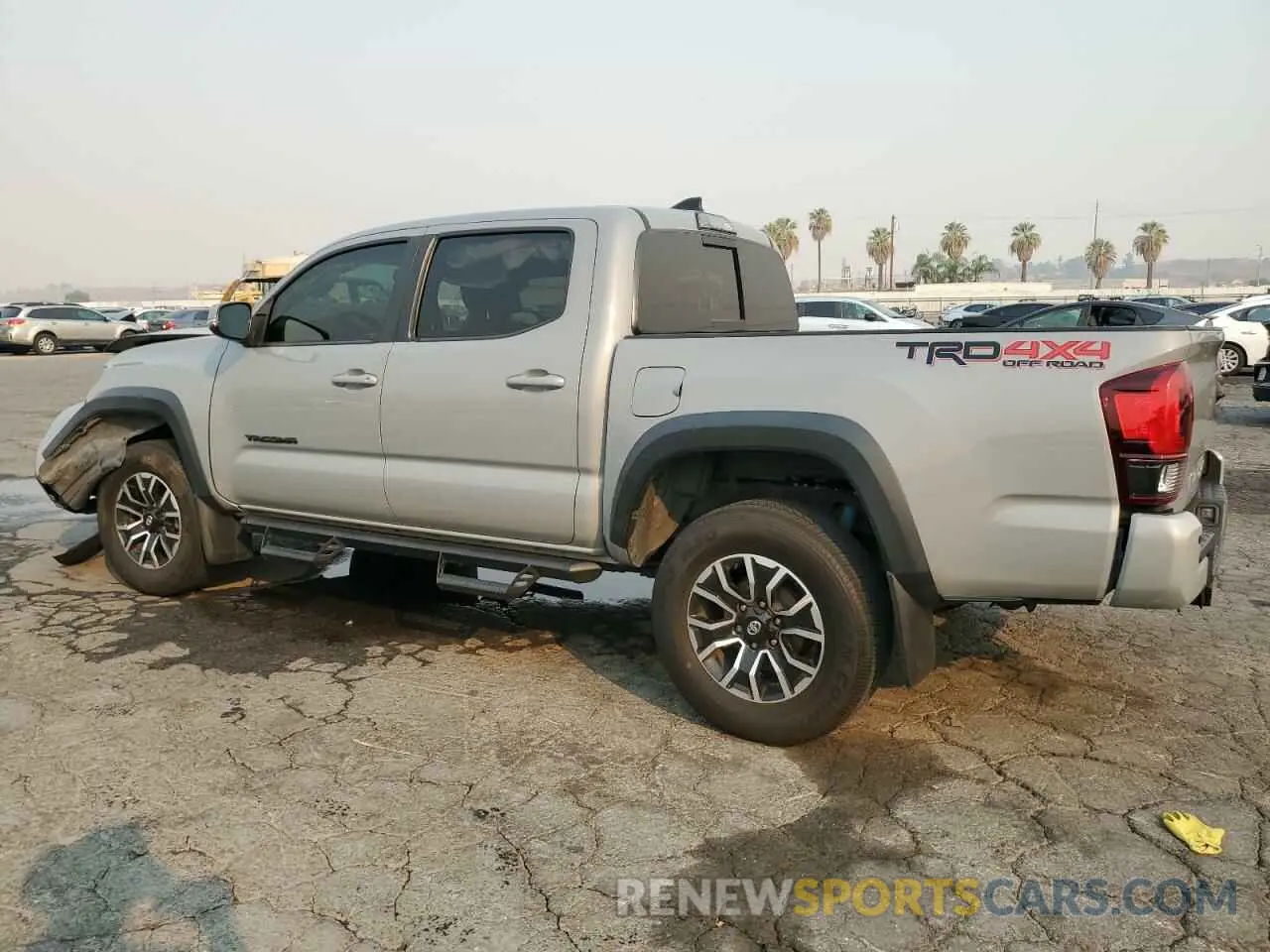 2 Photograph of a damaged car 5TFCZ5AN2KX193921 TOYOTA TACOMA 2019
