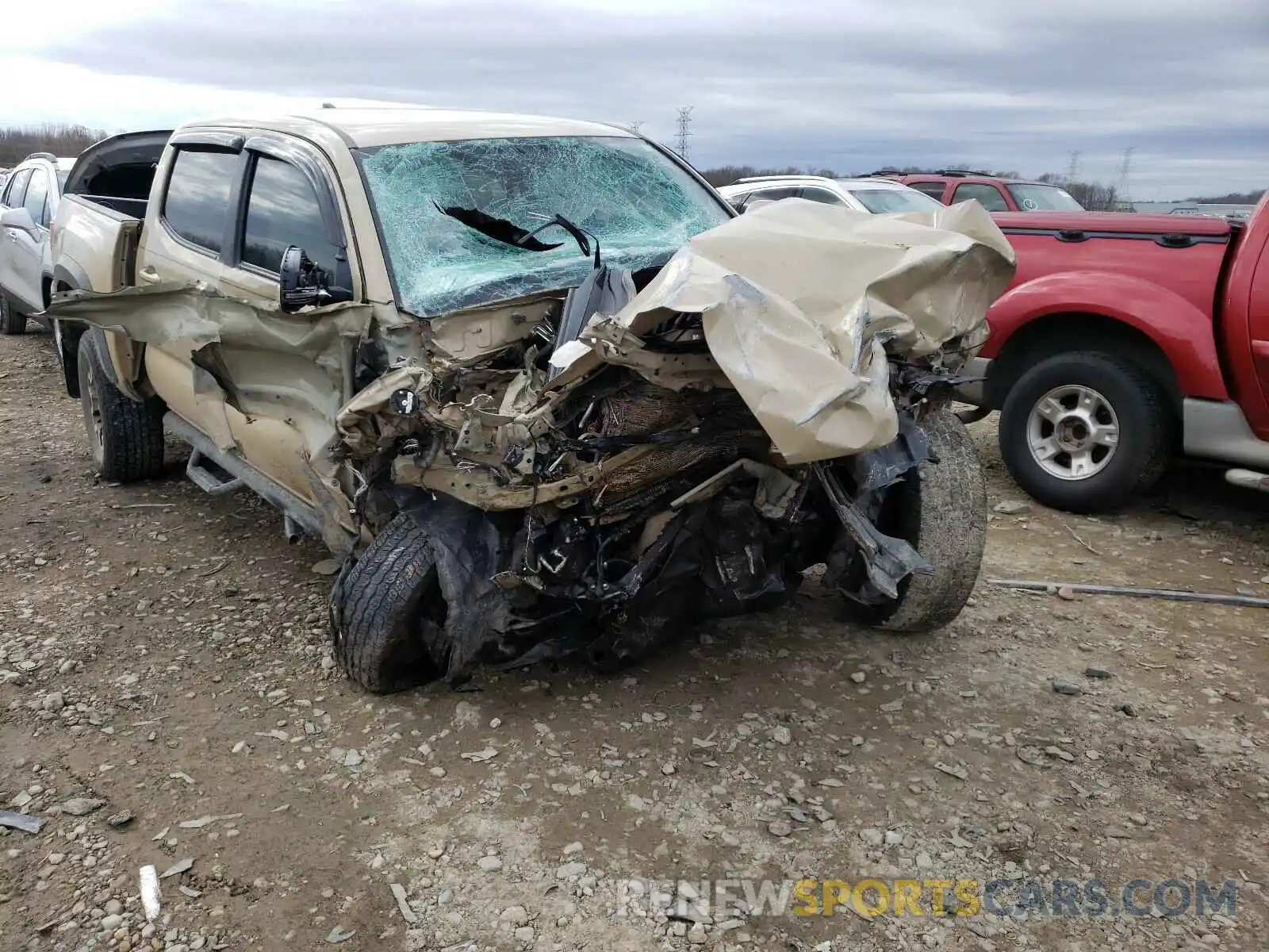 1 Photograph of a damaged car 5TFCZ5AN2KX194499 TOYOTA TACOMA 2019