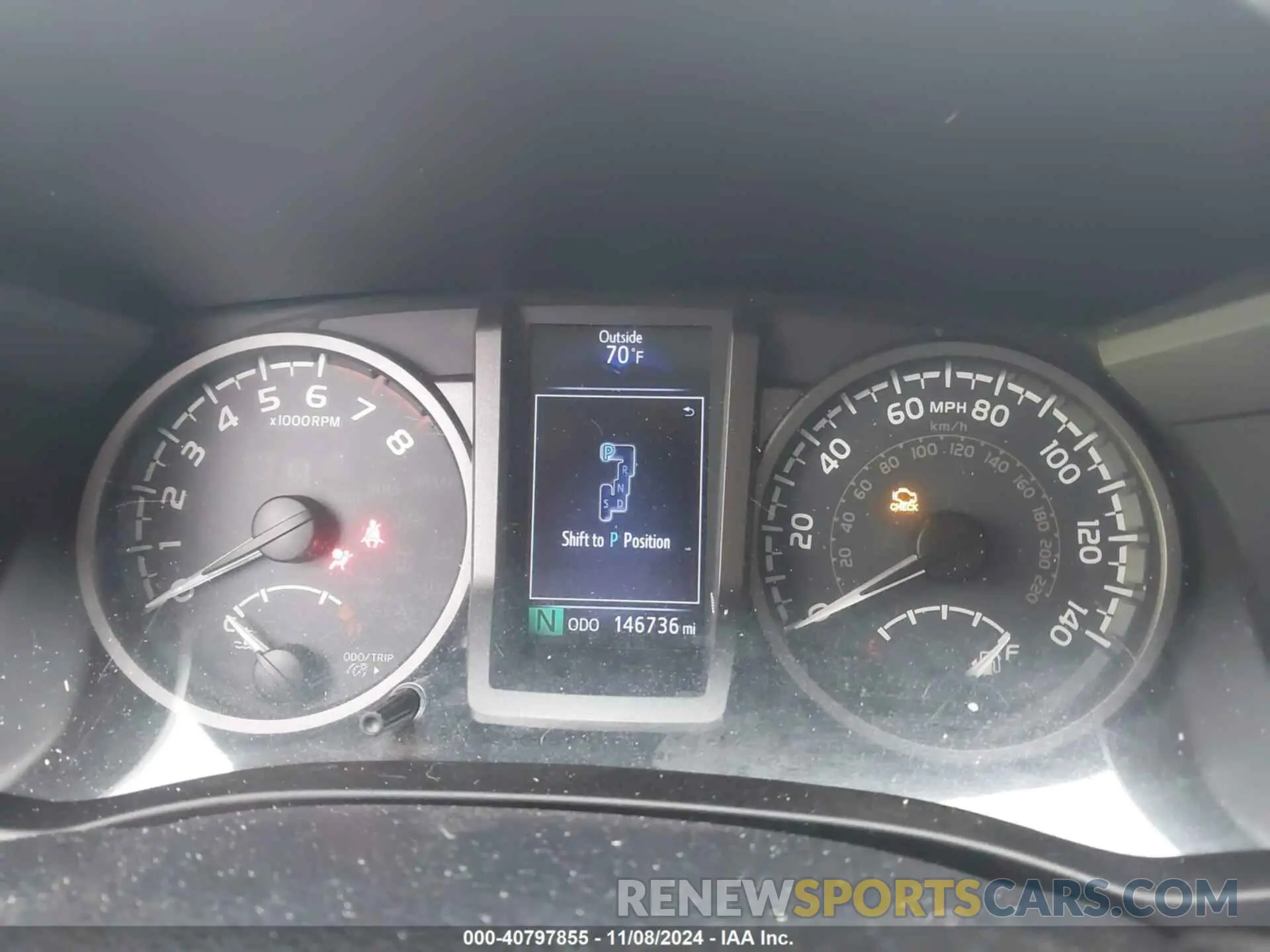 7 Photograph of a damaged car 5TFCZ5AN2KX195085 TOYOTA TACOMA 2019