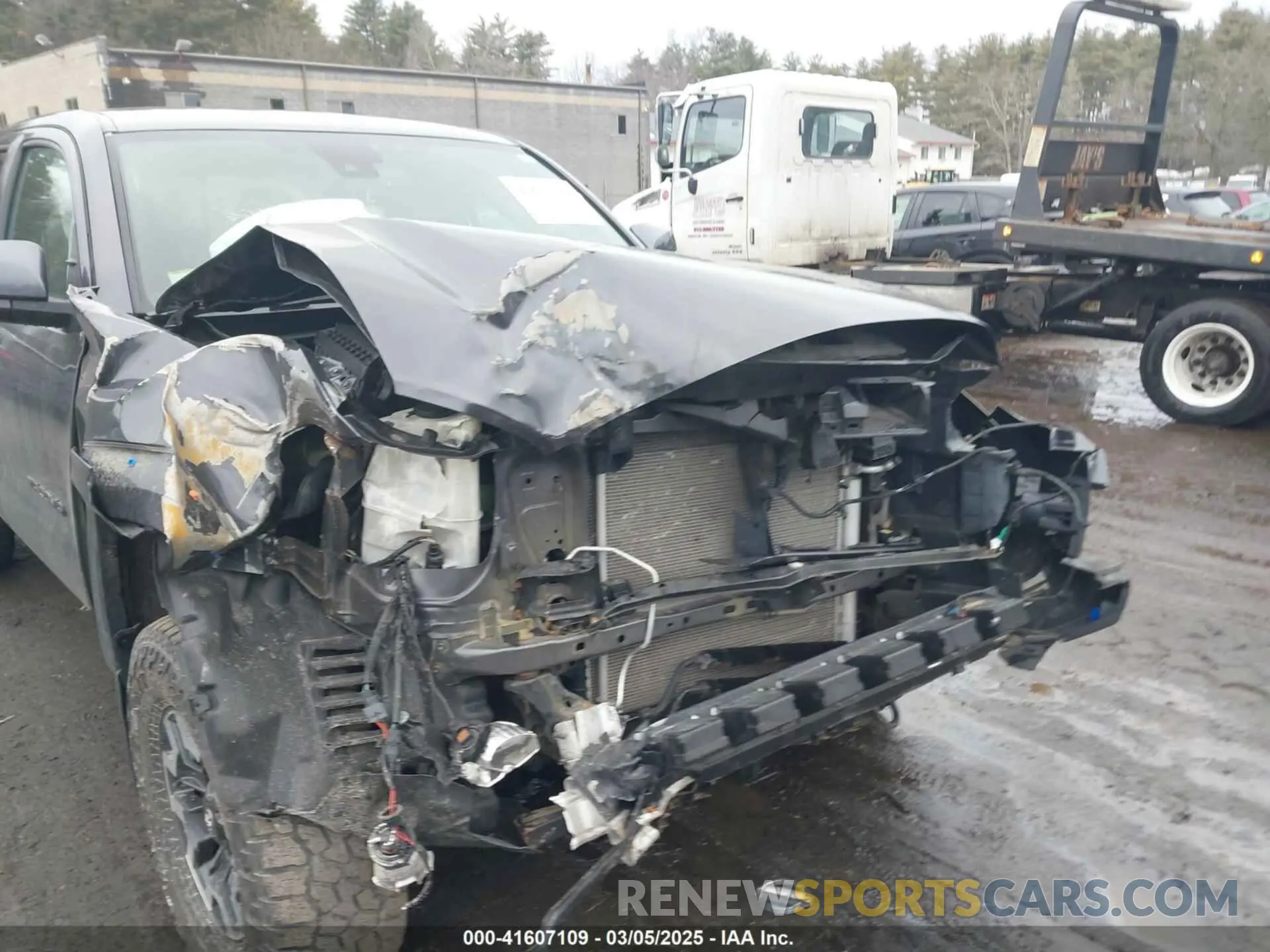 6 Photograph of a damaged car 5TFCZ5AN3KX197413 TOYOTA TACOMA 2019