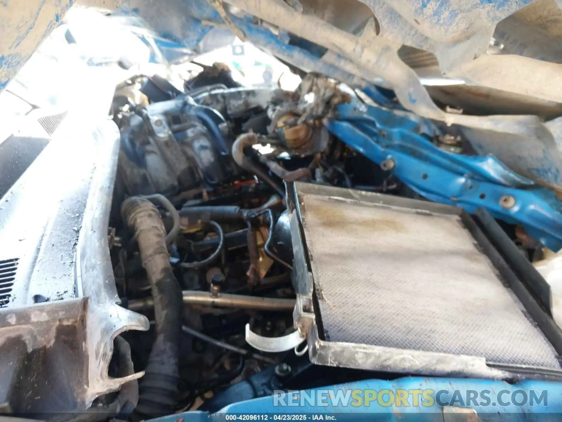 10 Photograph of a damaged car 5TFCZ5AN3KX198318 TOYOTA TACOMA 2019