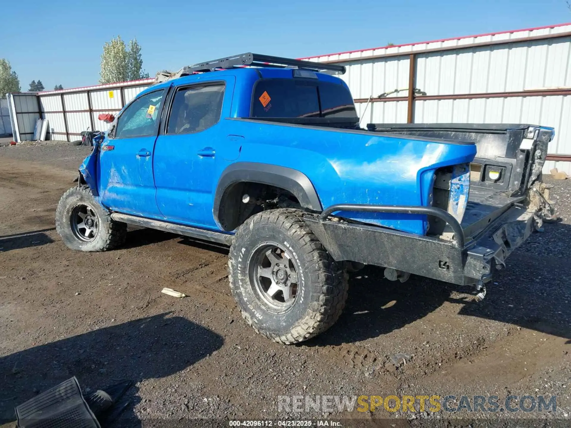 3 Photograph of a damaged car 5TFCZ5AN3KX198318 TOYOTA TACOMA 2019