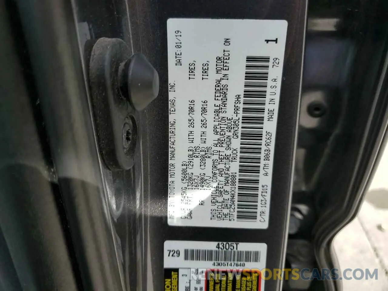 12 Photograph of a damaged car 5TFCZ5AN4KX180801 TOYOTA TACOMA 2019