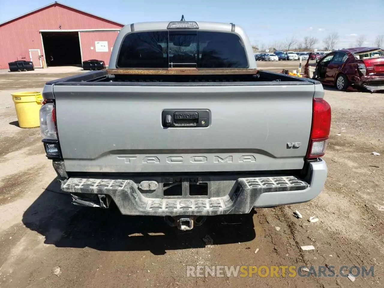 6 Photograph of a damaged car 5TFCZ5AN4KX184914 TOYOTA TACOMA 2019