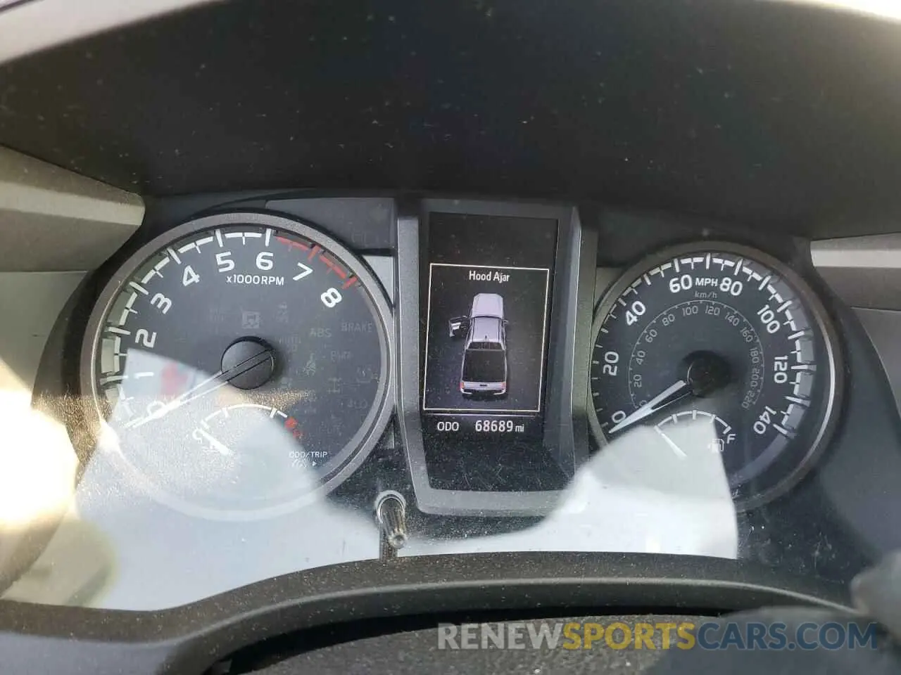 9 Photograph of a damaged car 5TFCZ5AN5KX174229 TOYOTA TACOMA 2019