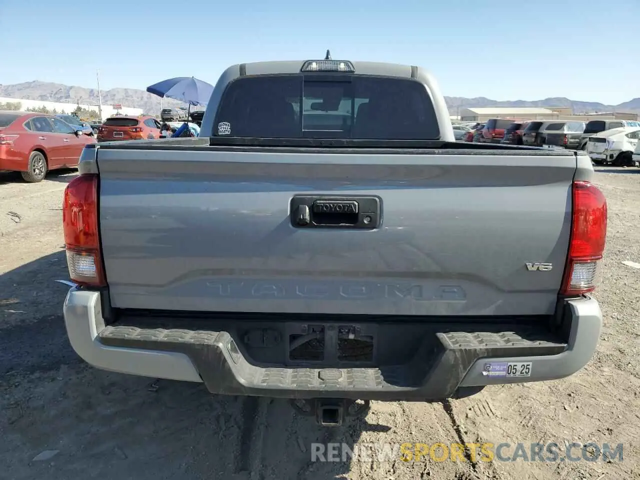 6 Photograph of a damaged car 5TFCZ5AN5KX175557 TOYOTA TACOMA 2019