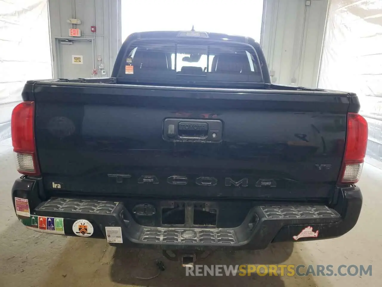 6 Photograph of a damaged car 5TFCZ5AN5KX185683 TOYOTA TACOMA 2019
