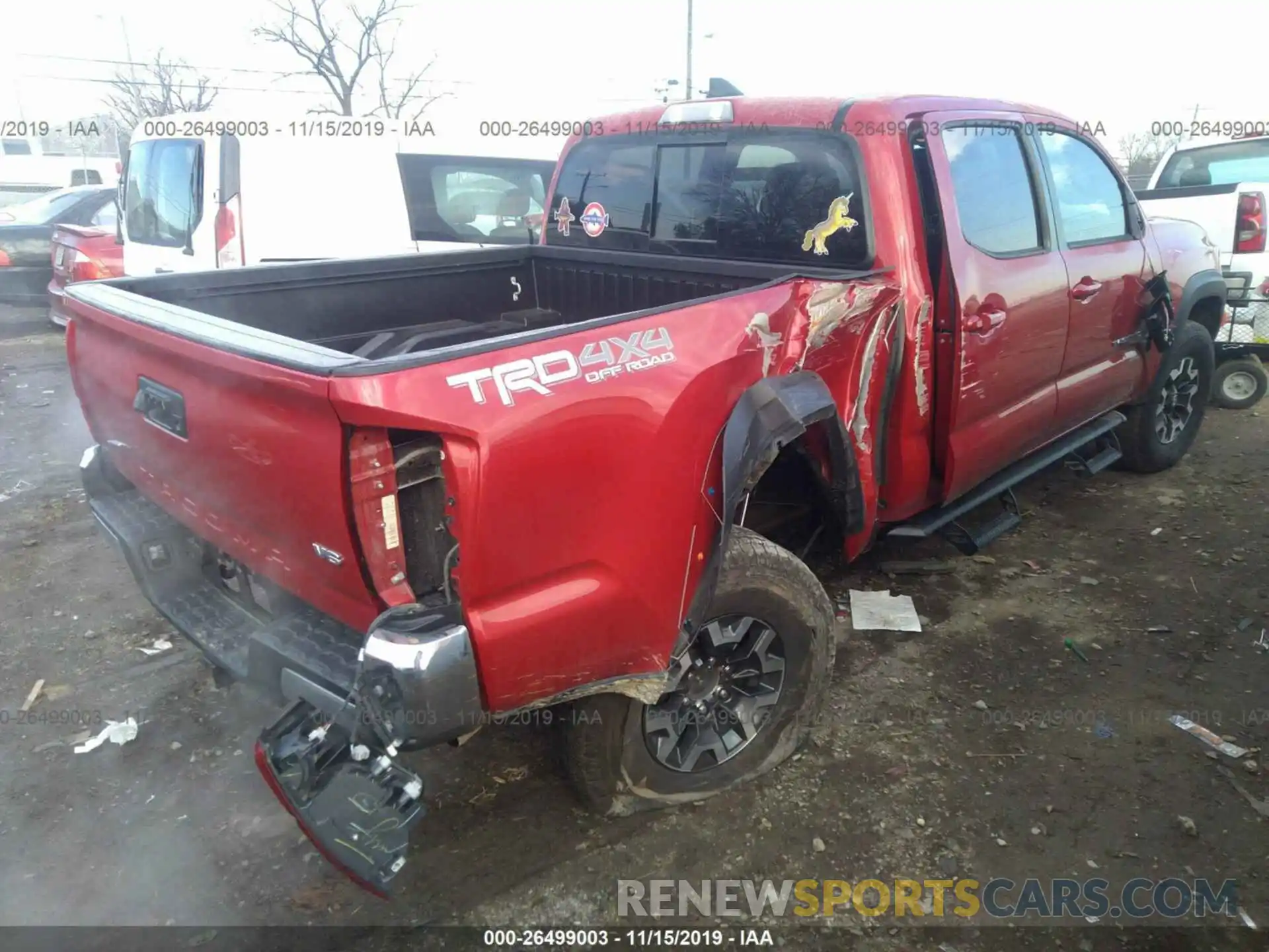 4 Photograph of a damaged car 5TFCZ5AN5KX195940 TOYOTA TACOMA 2019