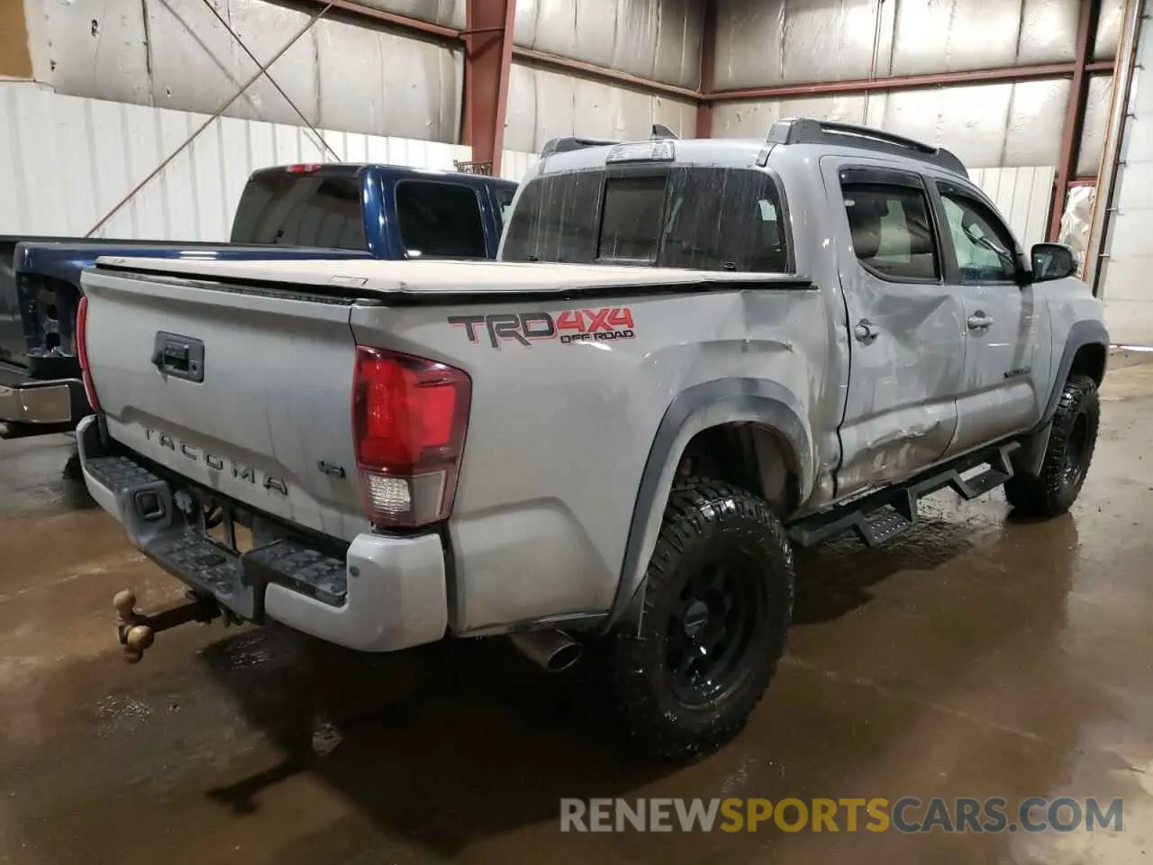 3 Photograph of a damaged car 5TFCZ5AN5KX200408 TOYOTA TACOMA 2019