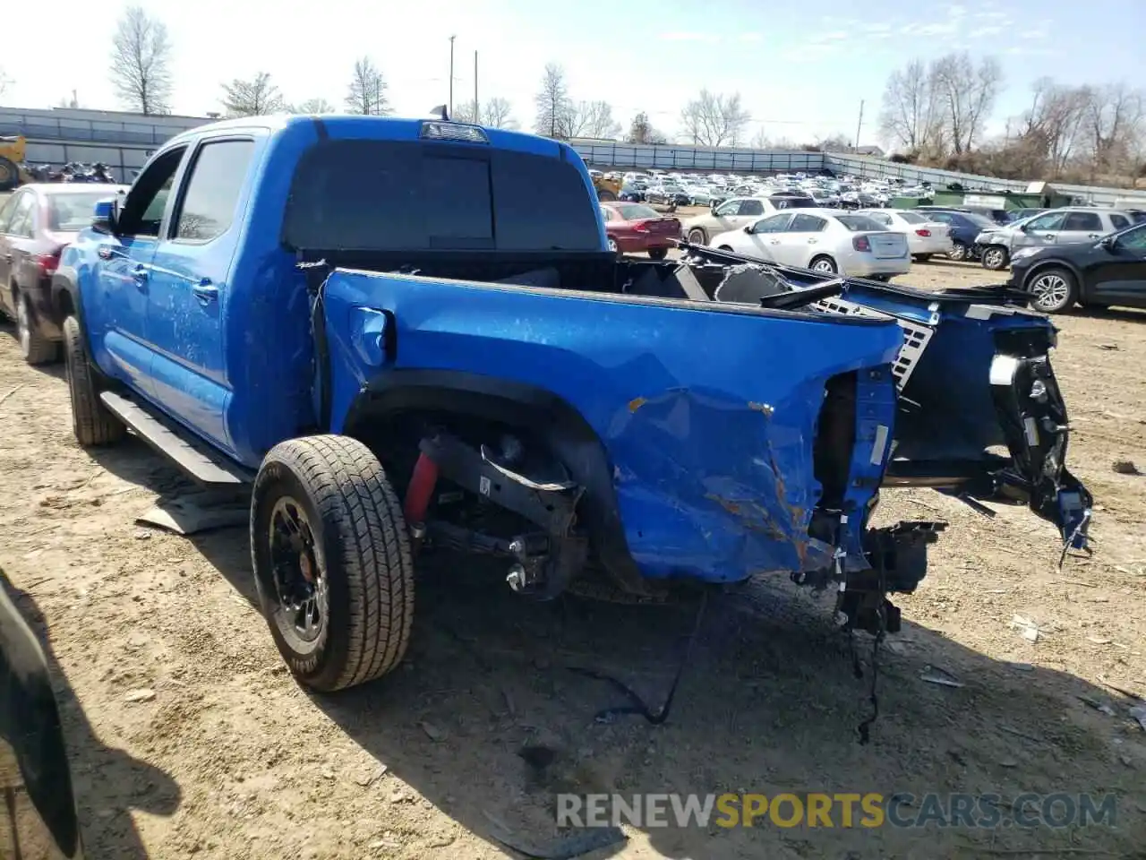 3 Photograph of a damaged car 5TFCZ5AN6KX169184 TOYOTA TACOMA 2019