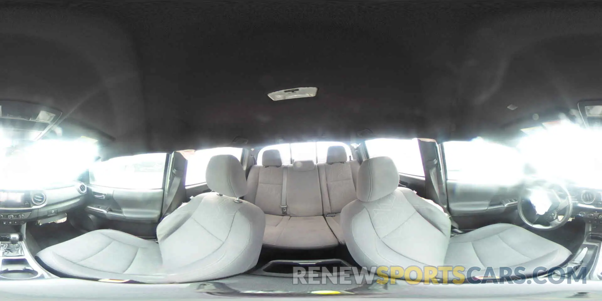 15 Photograph of a damaged car 5TFCZ5AN6KX207027 TOYOTA TACOMA 2019