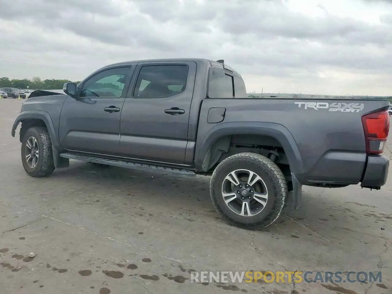 2 Photograph of a damaged car 5TFCZ5AN6KX207027 TOYOTA TACOMA 2019