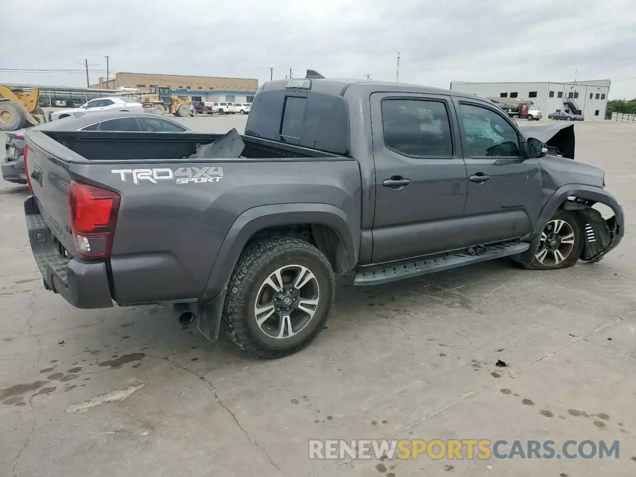 3 Photograph of a damaged car 5TFCZ5AN6KX207027 TOYOTA TACOMA 2019