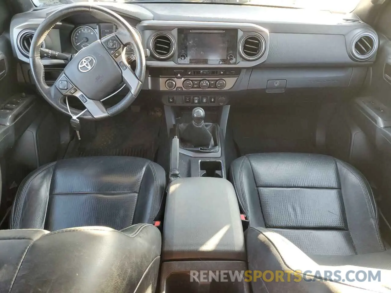 8 Photograph of a damaged car 5TFCZ5AN7KX173194 TOYOTA TACOMA 2019
