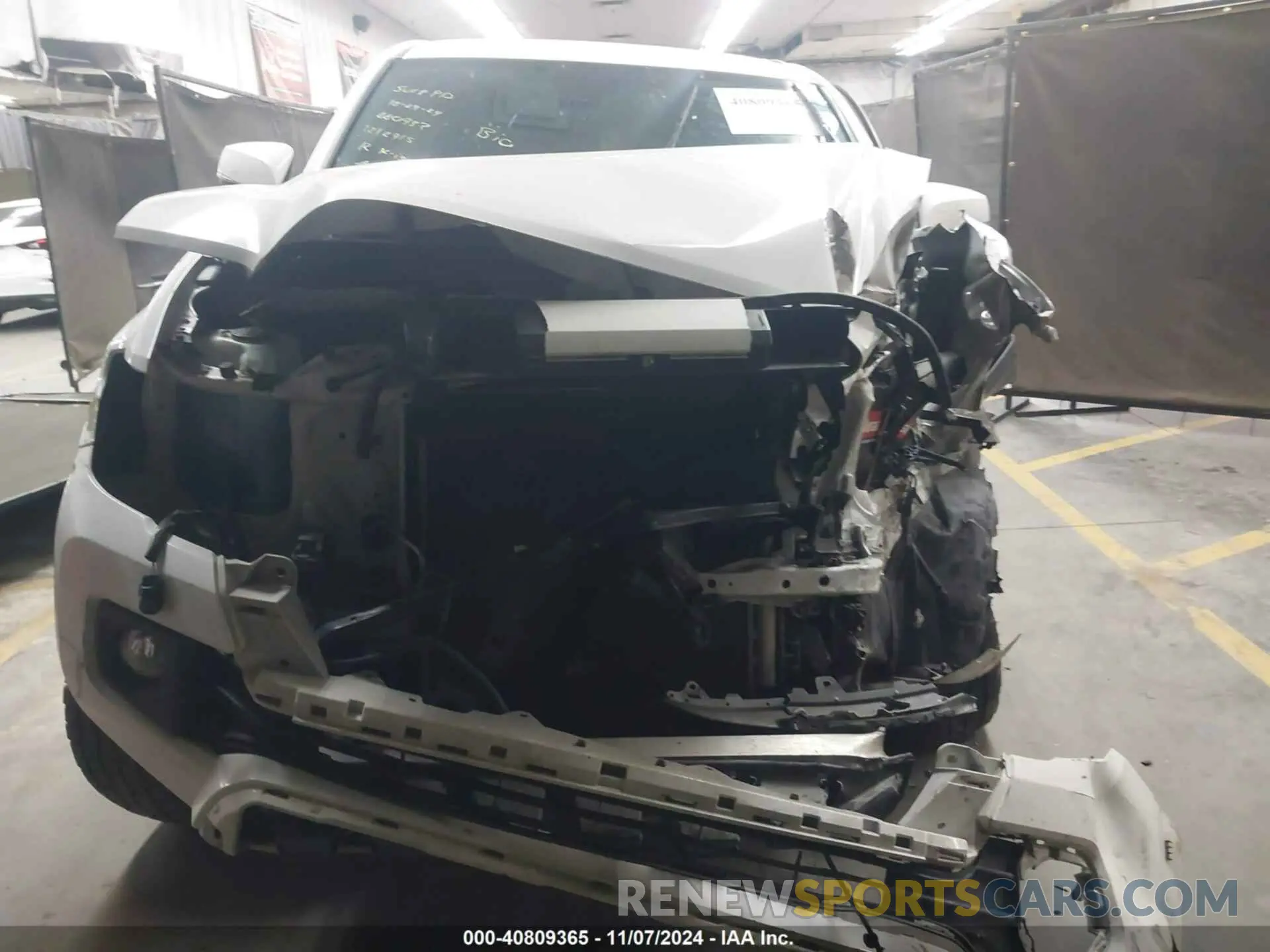 6 Photograph of a damaged car 5TFCZ5AN7KX179593 TOYOTA TACOMA 2019