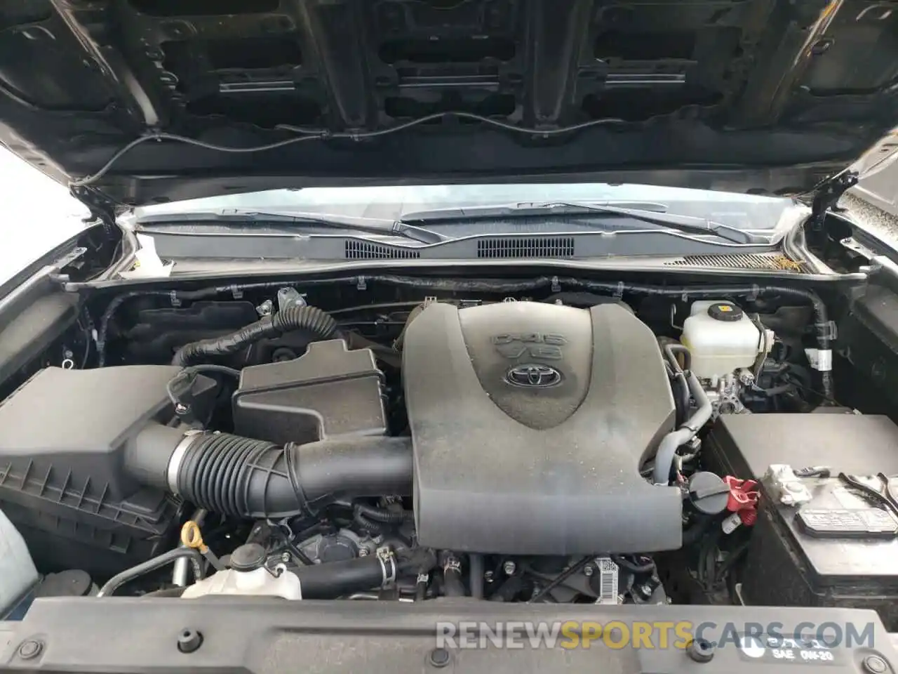 7 Photograph of a damaged car 5TFCZ5AN7KX196619 TOYOTA TACOMA 2019