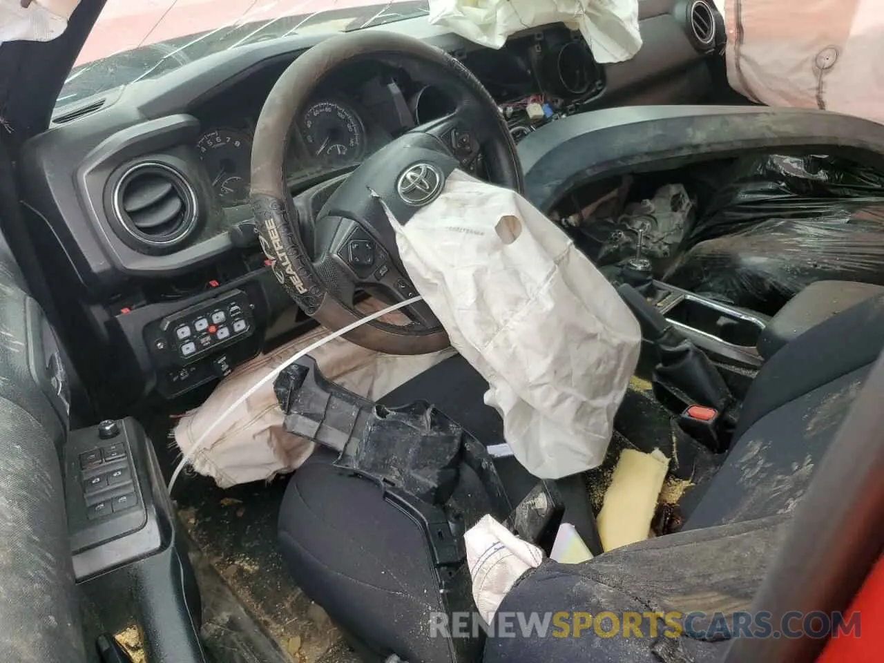 8 Photograph of a damaged car 5TFCZ5AN8GX006723 TOYOTA TACOMA 2019