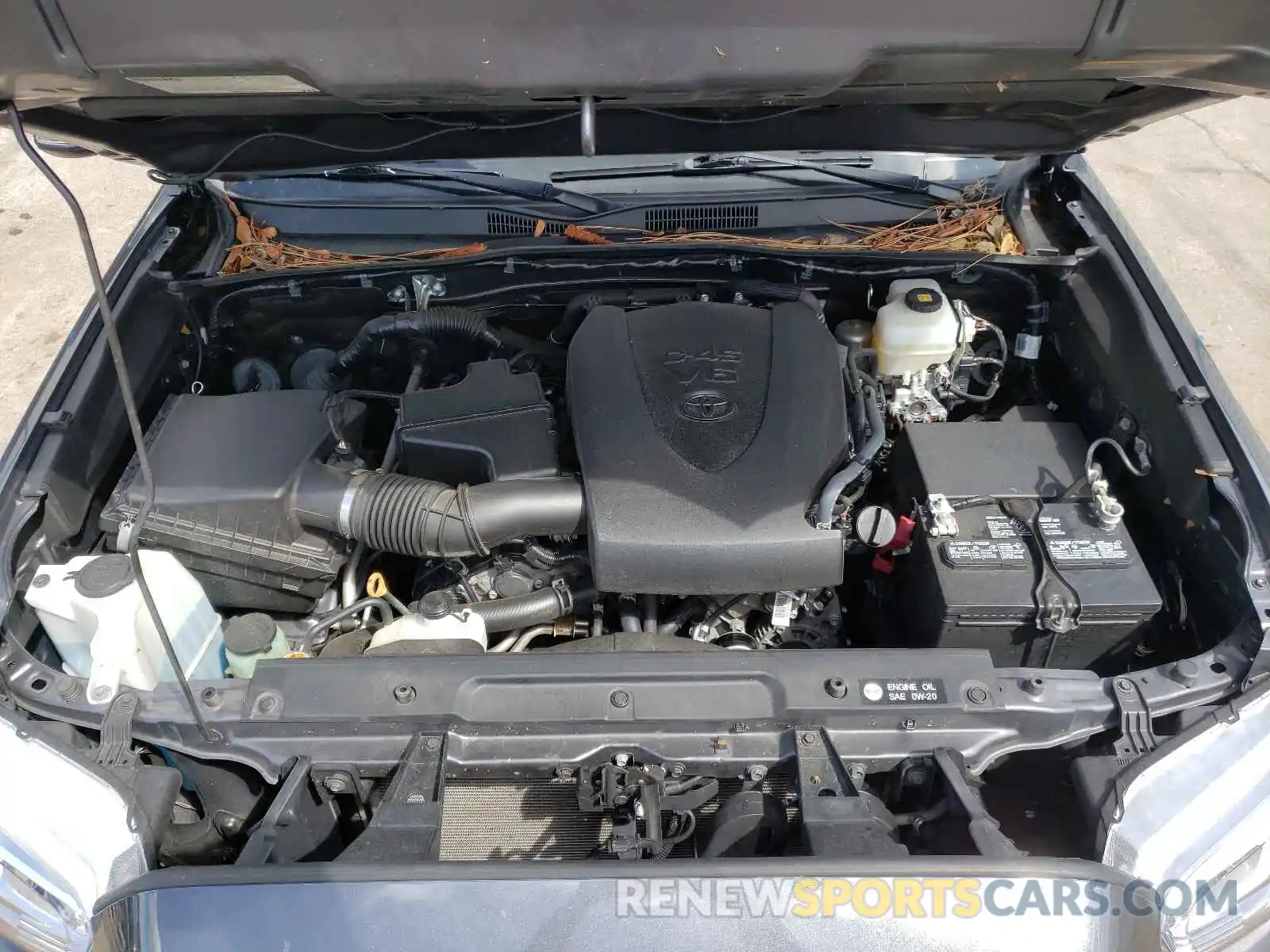 7 Photograph of a damaged car 5TFCZ5AN8KX188366 TOYOTA TACOMA 2019