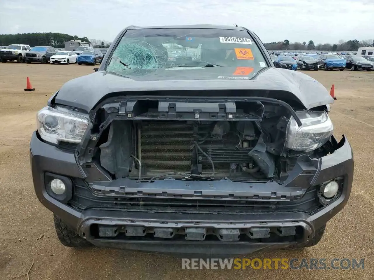 5 Photograph of a damaged car 5TFCZ5AN8KX192708 TOYOTA TACOMA 2019